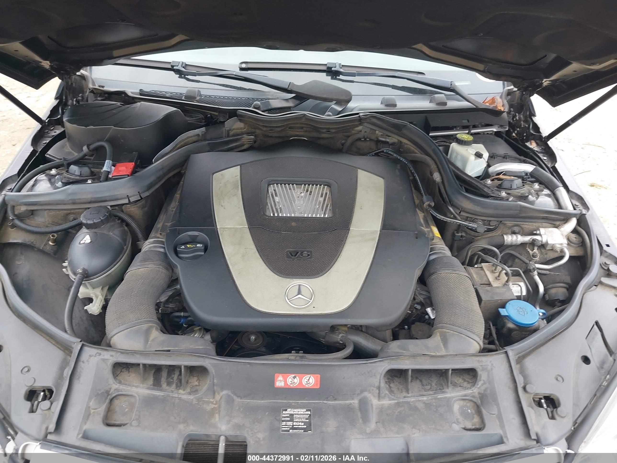 MERCEDES-BENZ C image 10