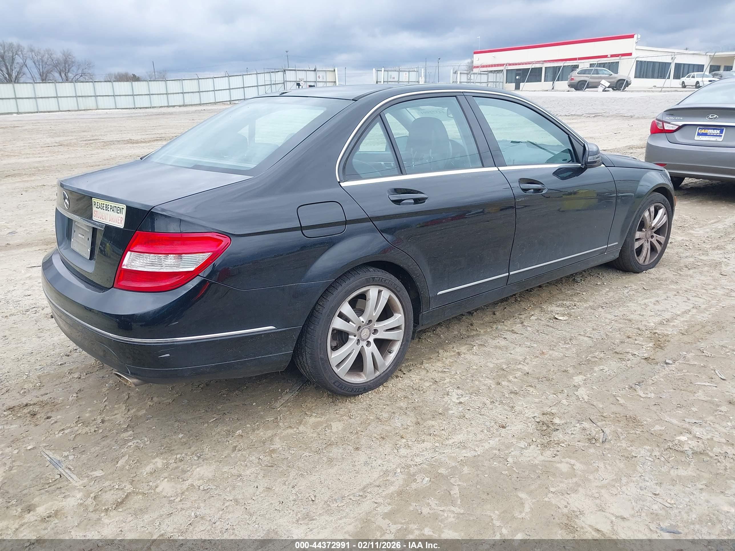 MERCEDES-BENZ C image 4