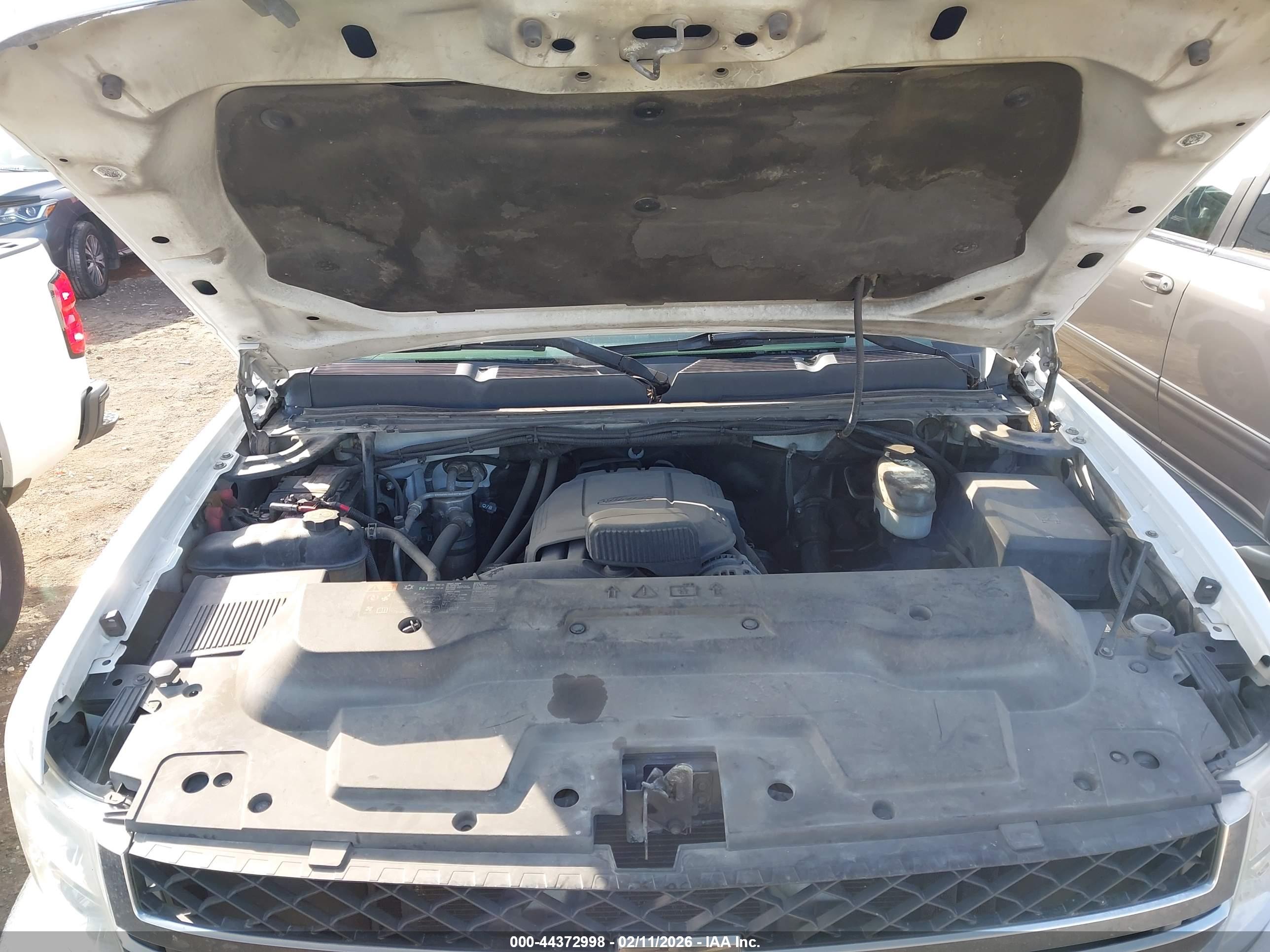 CHEVROLET SILVERADO image 10