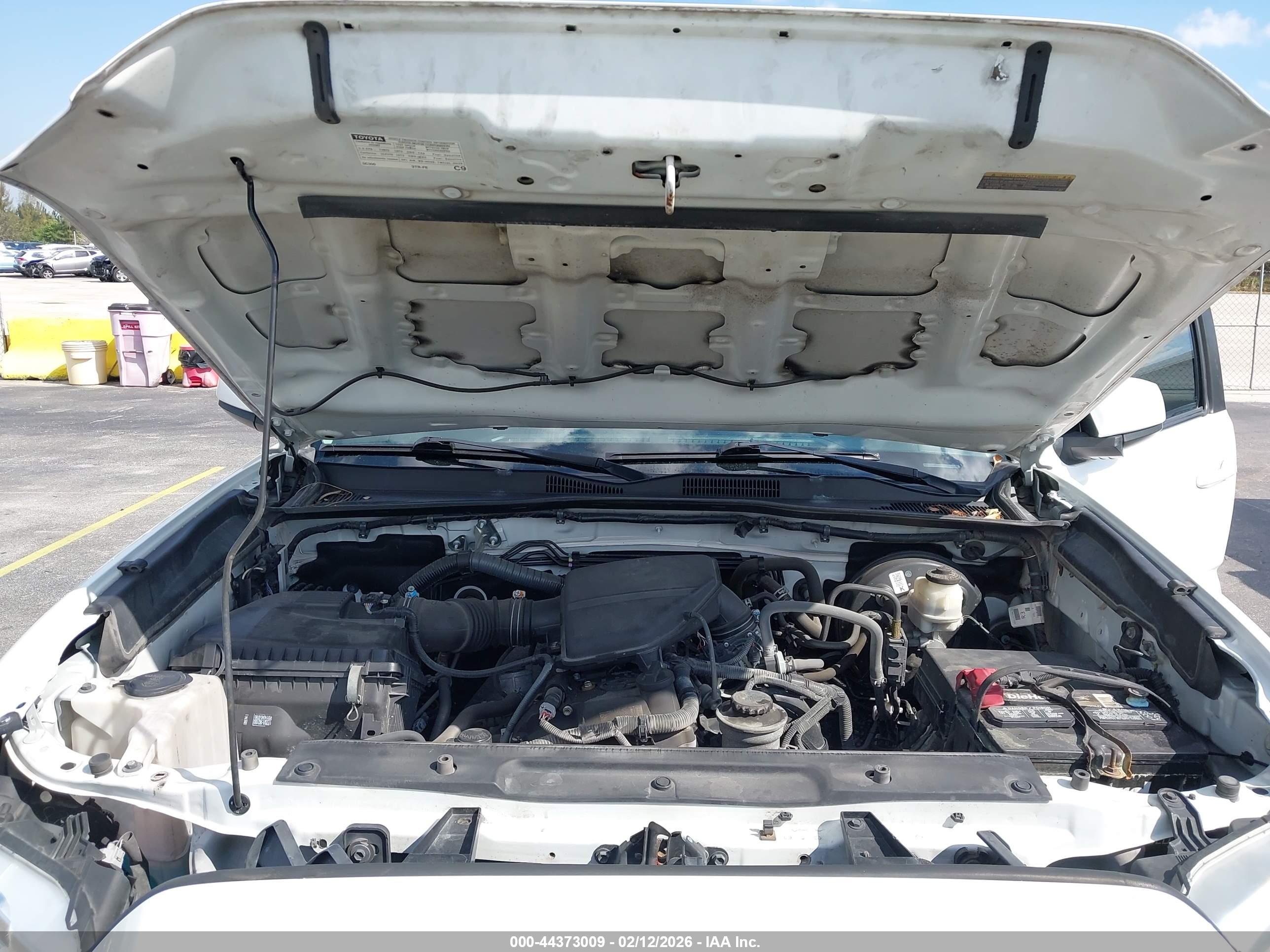 TOYOTA TACOMA image 10