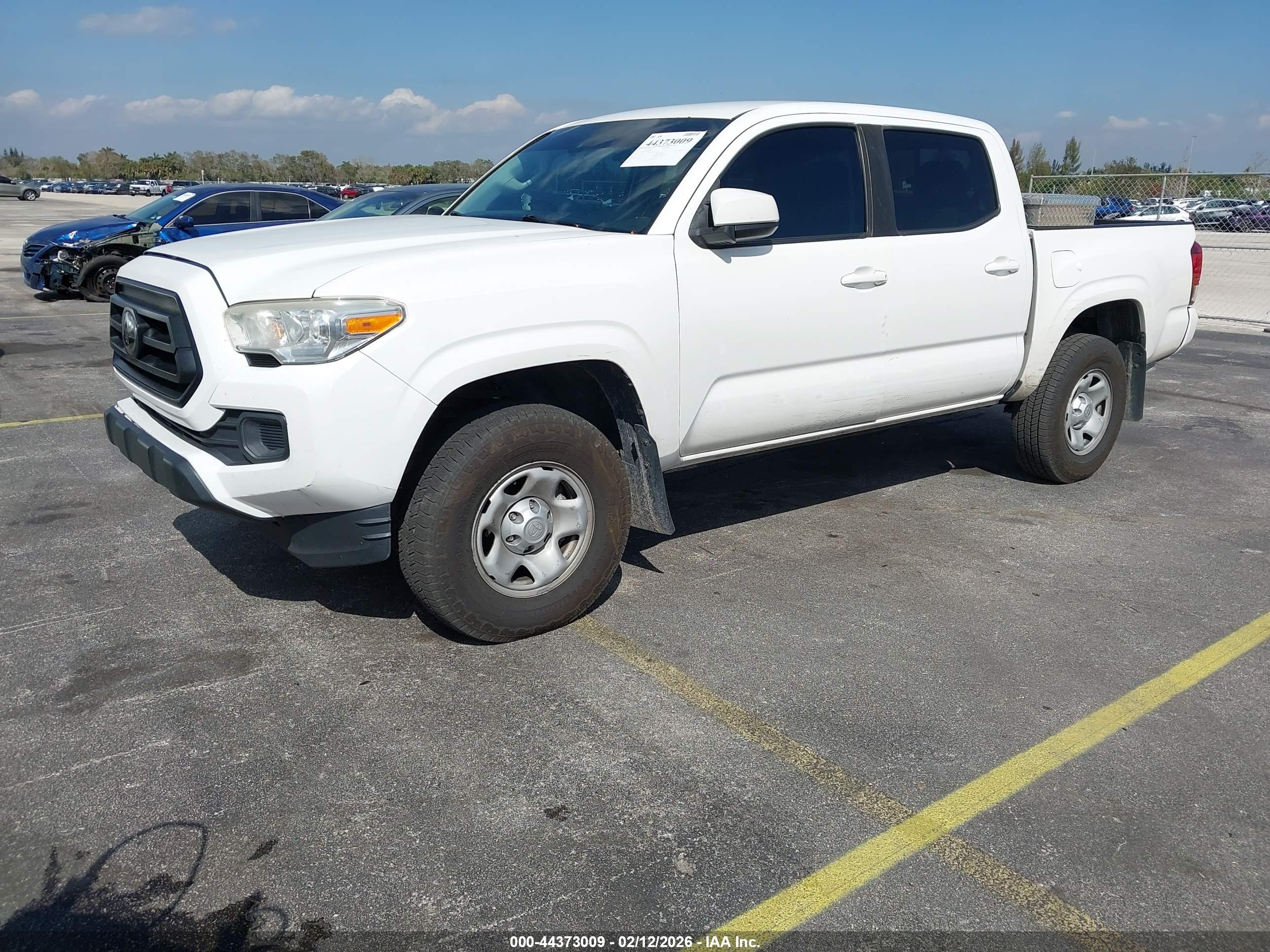 TOYOTA TACOMA image 2