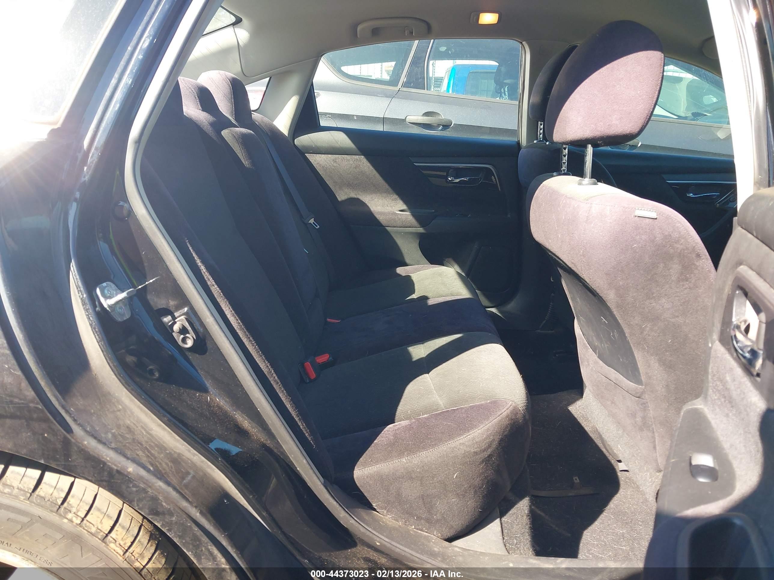 NISSAN ALTIMA image 8