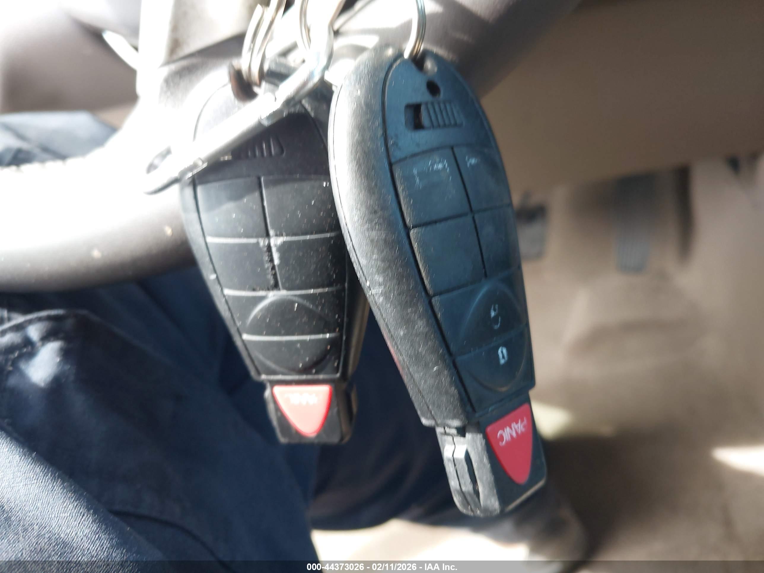 CHRYSLER TOWN image 11