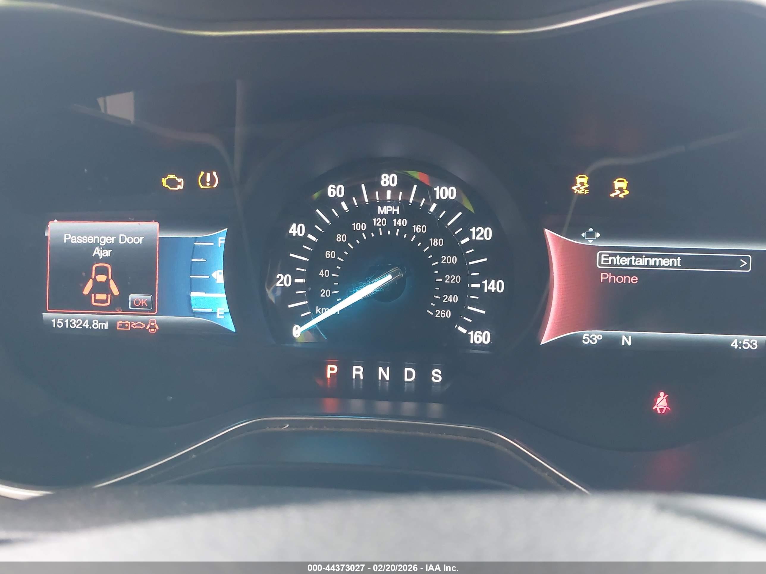 FORD FUSION image 7