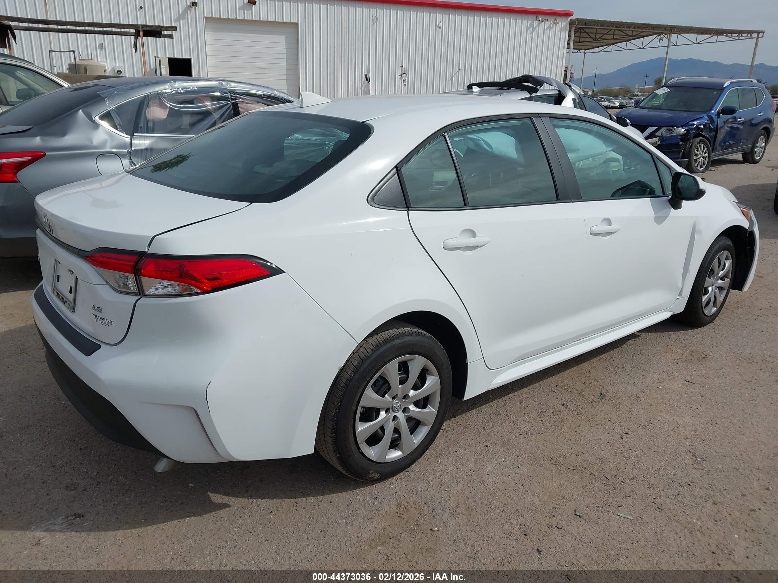 TOYOTA COROLLA image 4