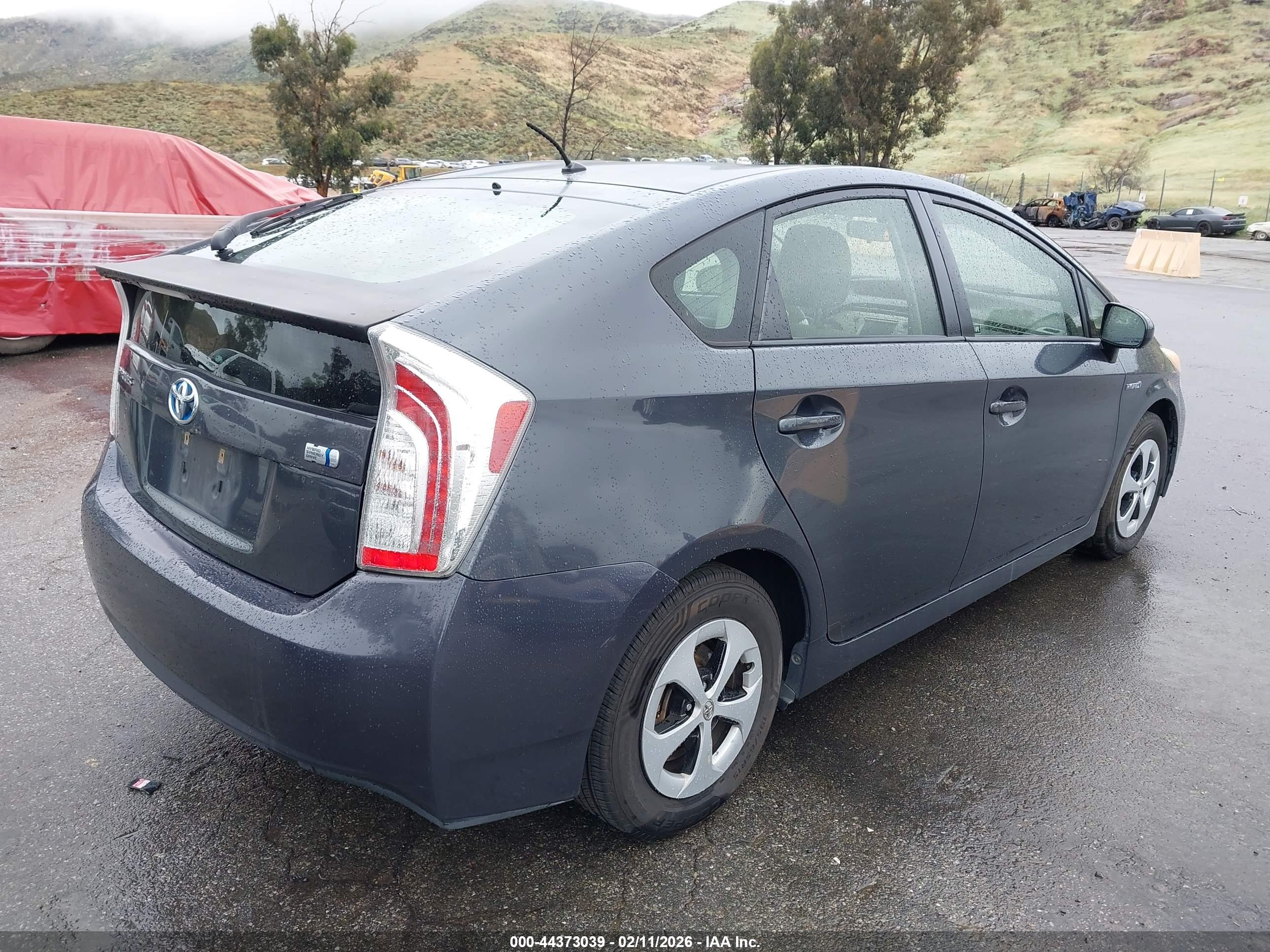 TOYOTA PRIUS image 4