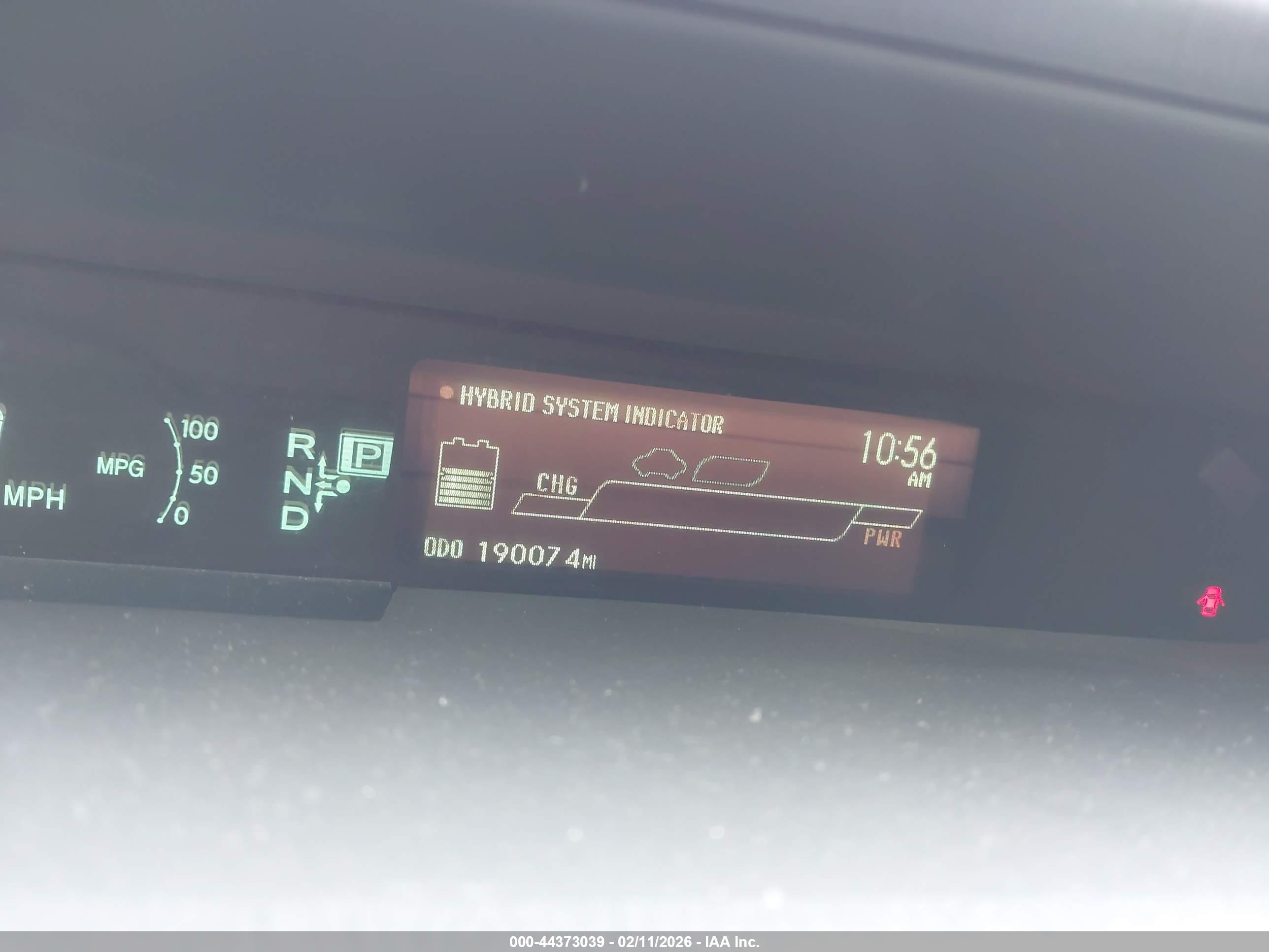 TOYOTA PRIUS image 7