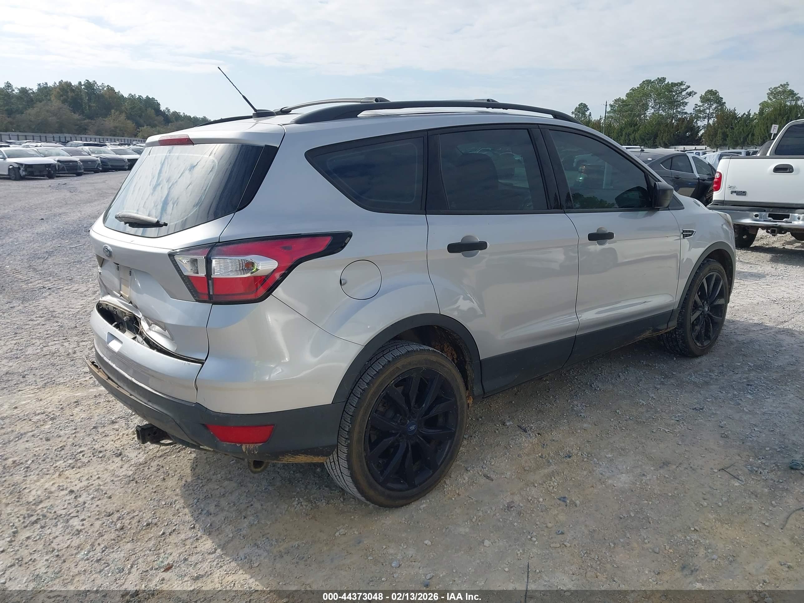 FORD ESCAPE image 4