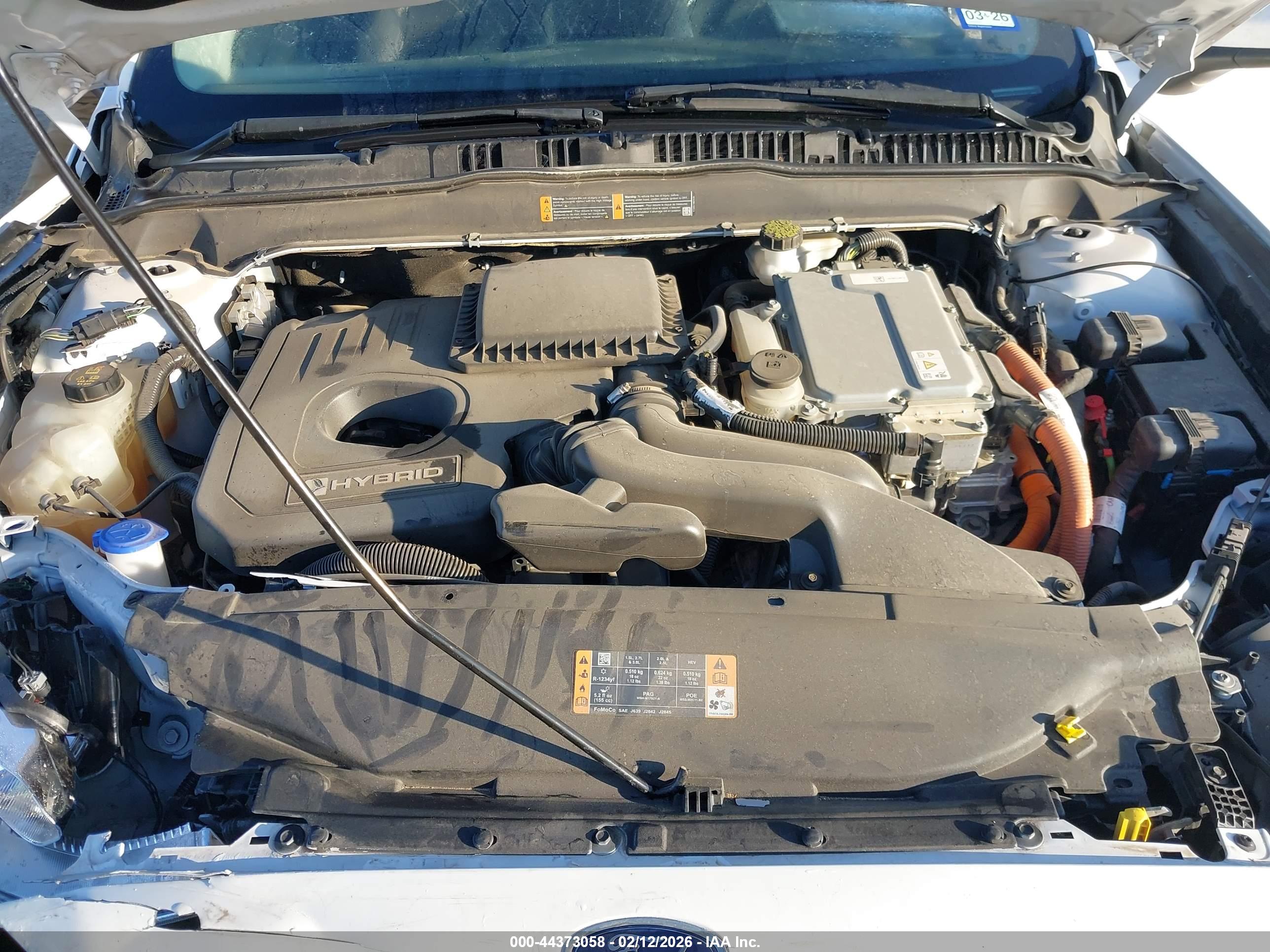 FORD FUSION image 10