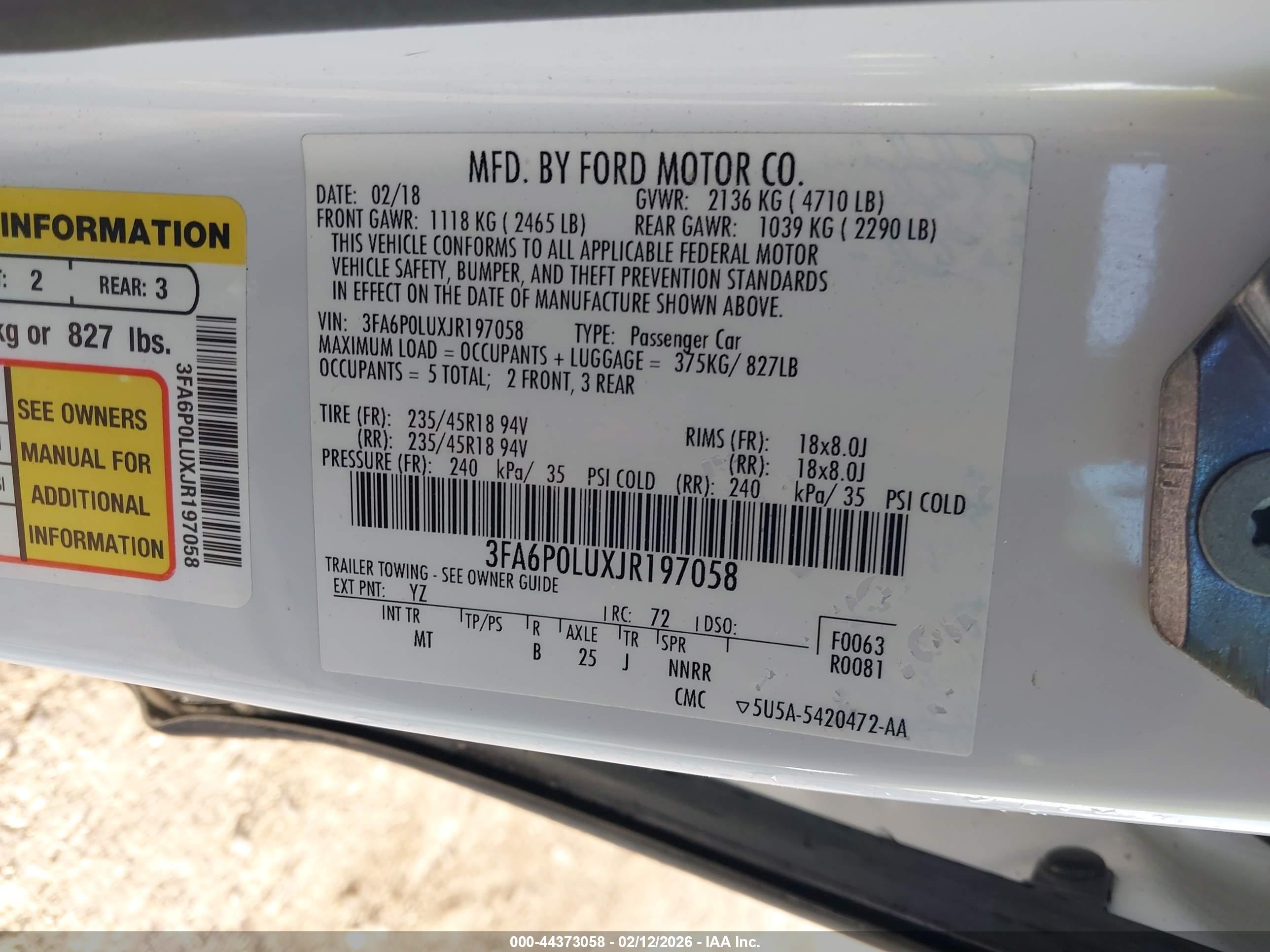 FORD FUSION image 9