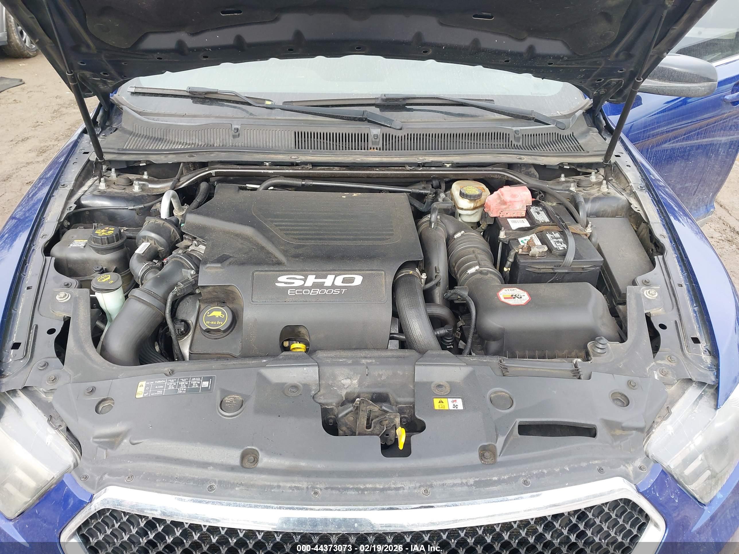 FORD TAURUS image 10