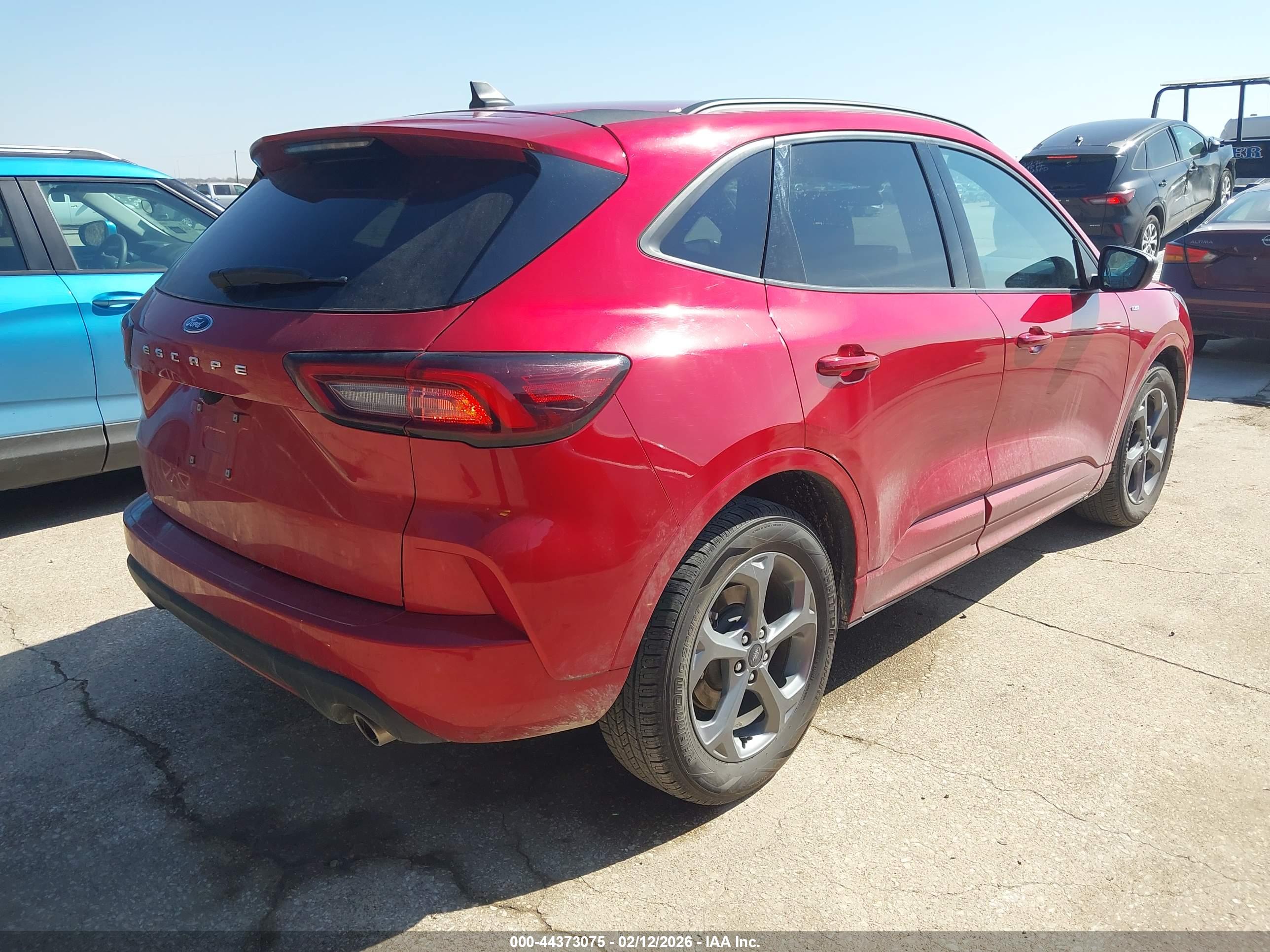 FORD ESCAPE image 4