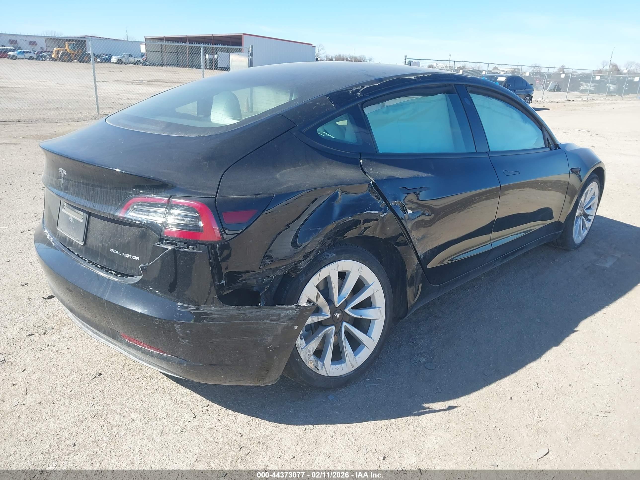 TESLA MODEL image 6