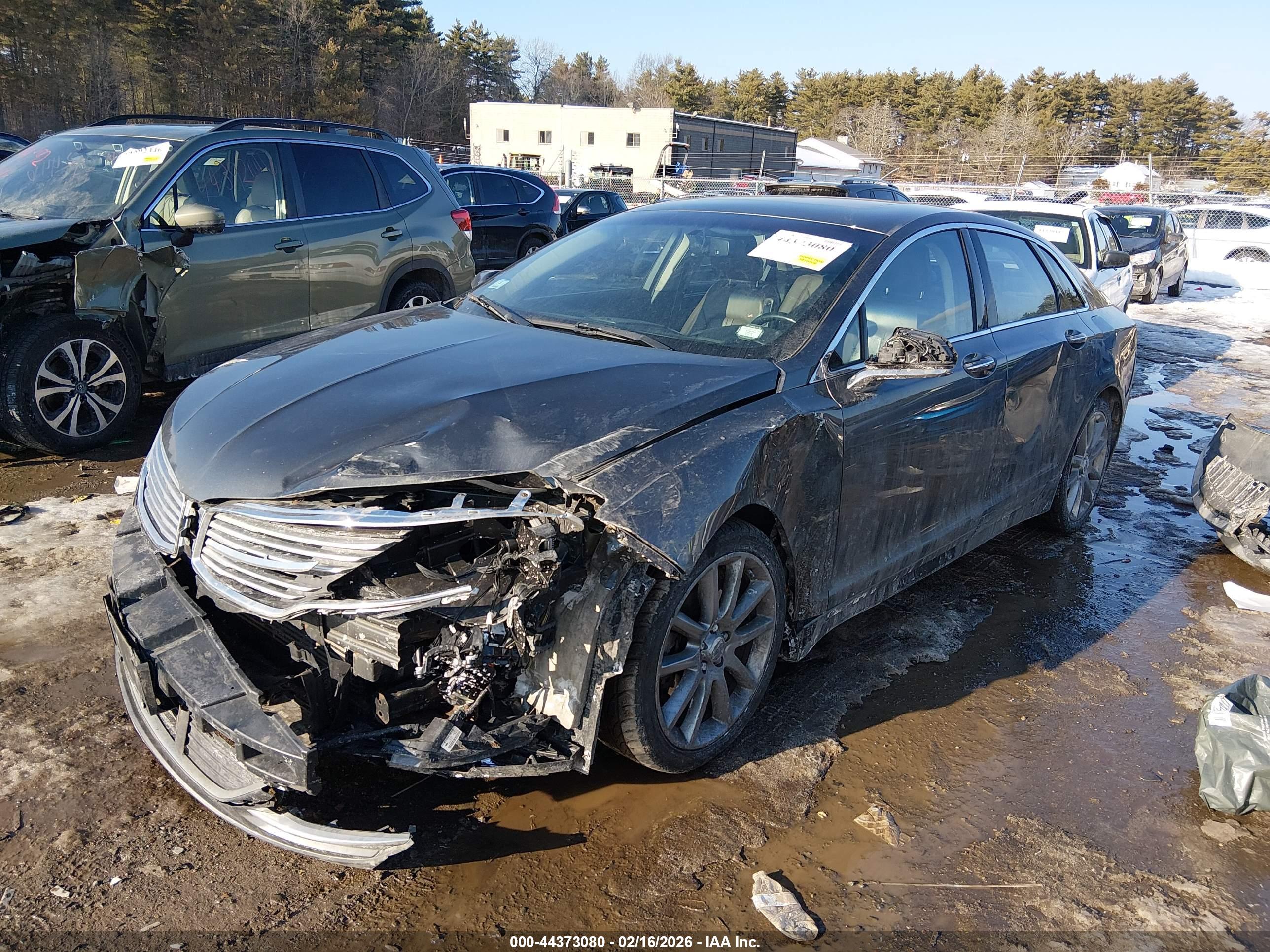 LINCOLN MKZ image 2