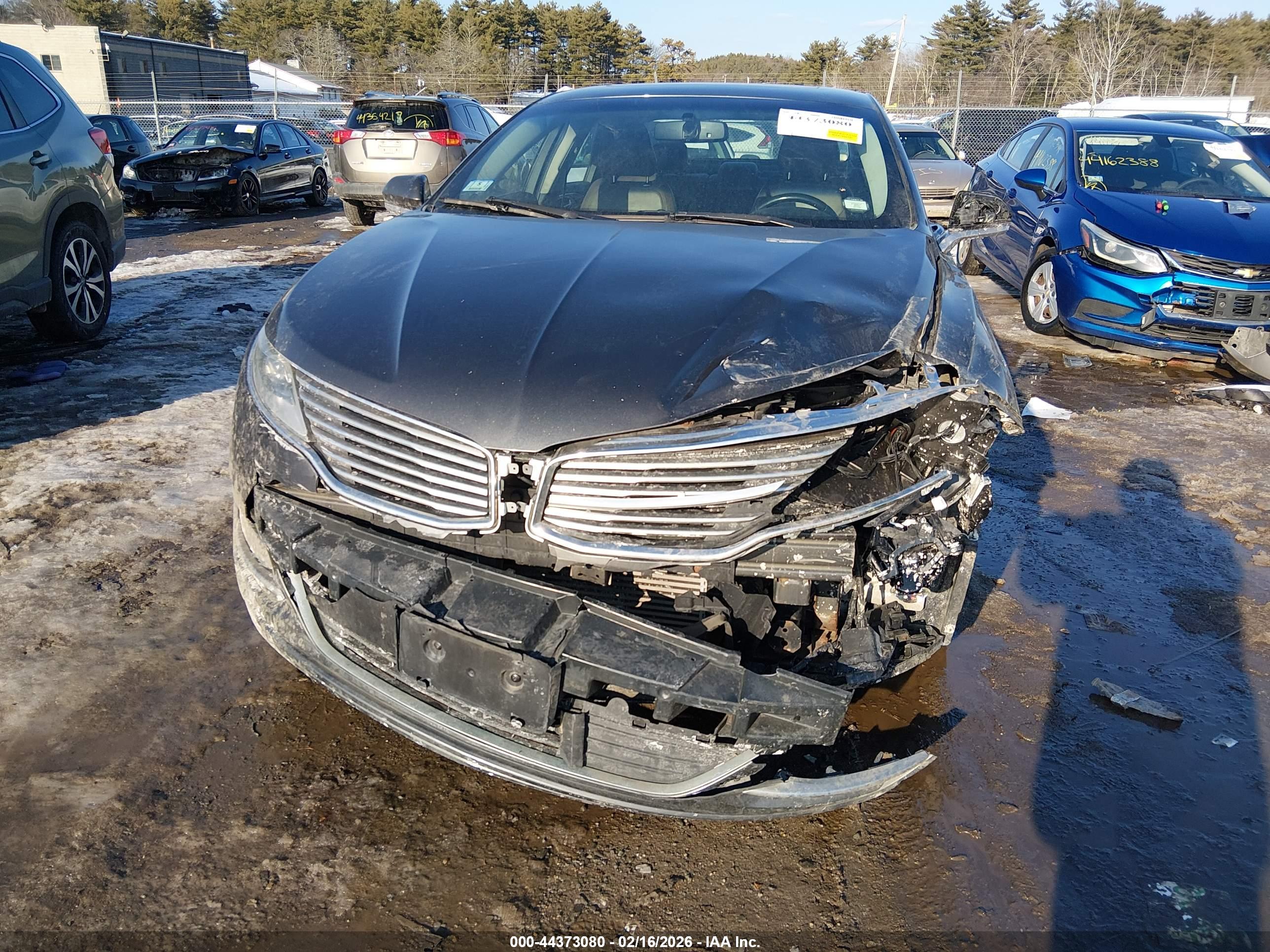 LINCOLN MKZ image 6