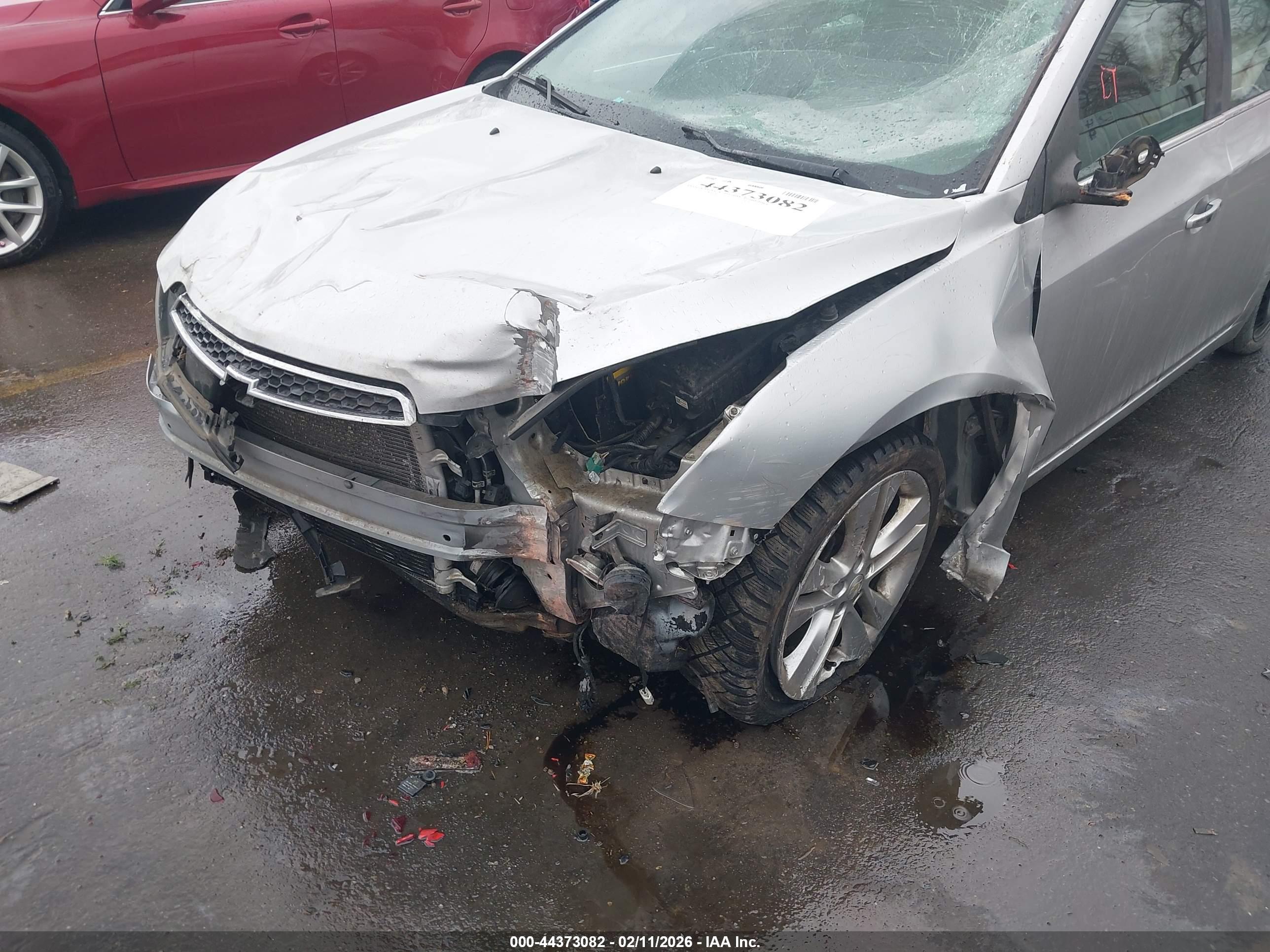 CHEVROLET CRUZE image 6