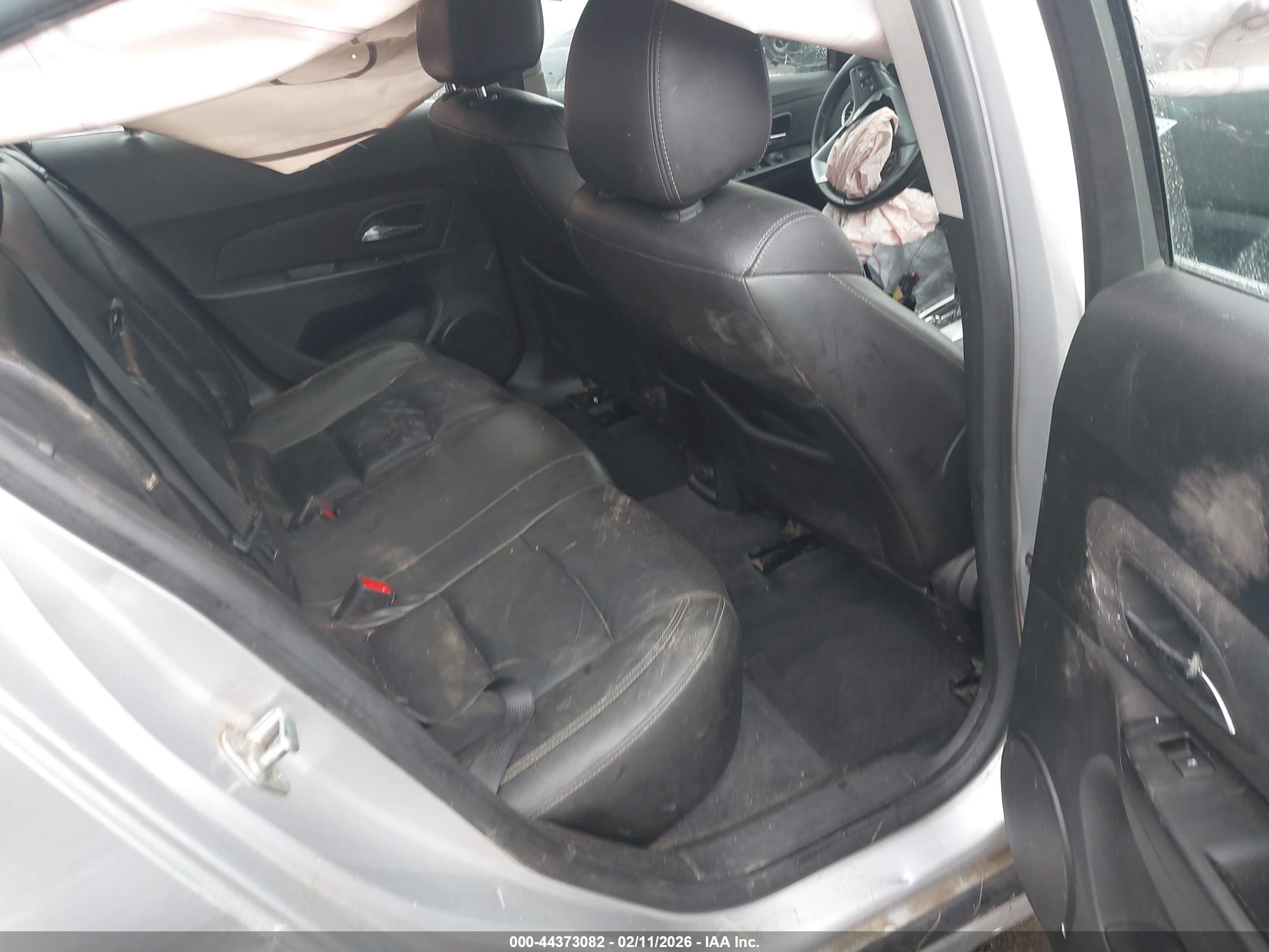 CHEVROLET CRUZE image 8