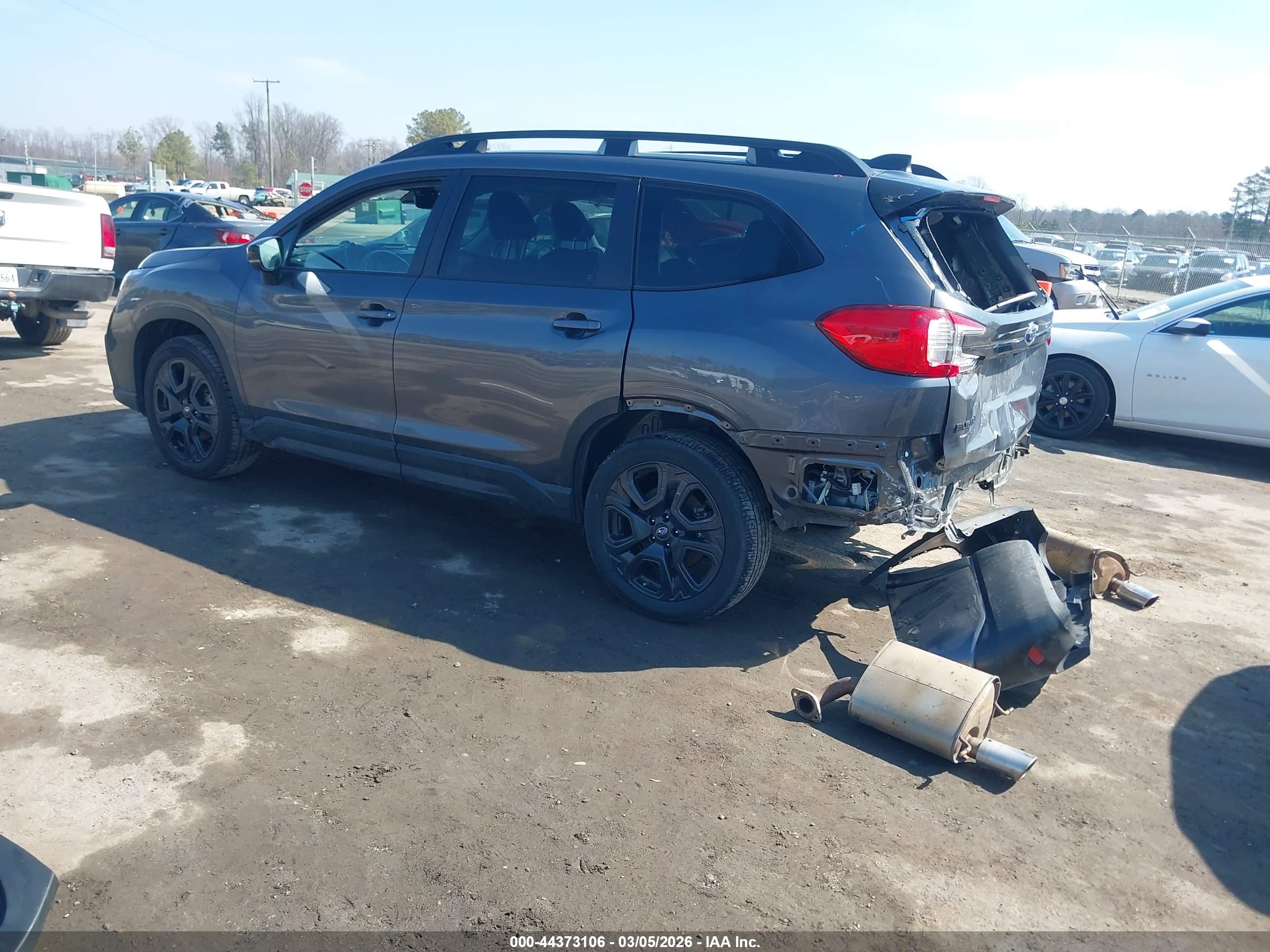 SUBARU ASCENT image 3