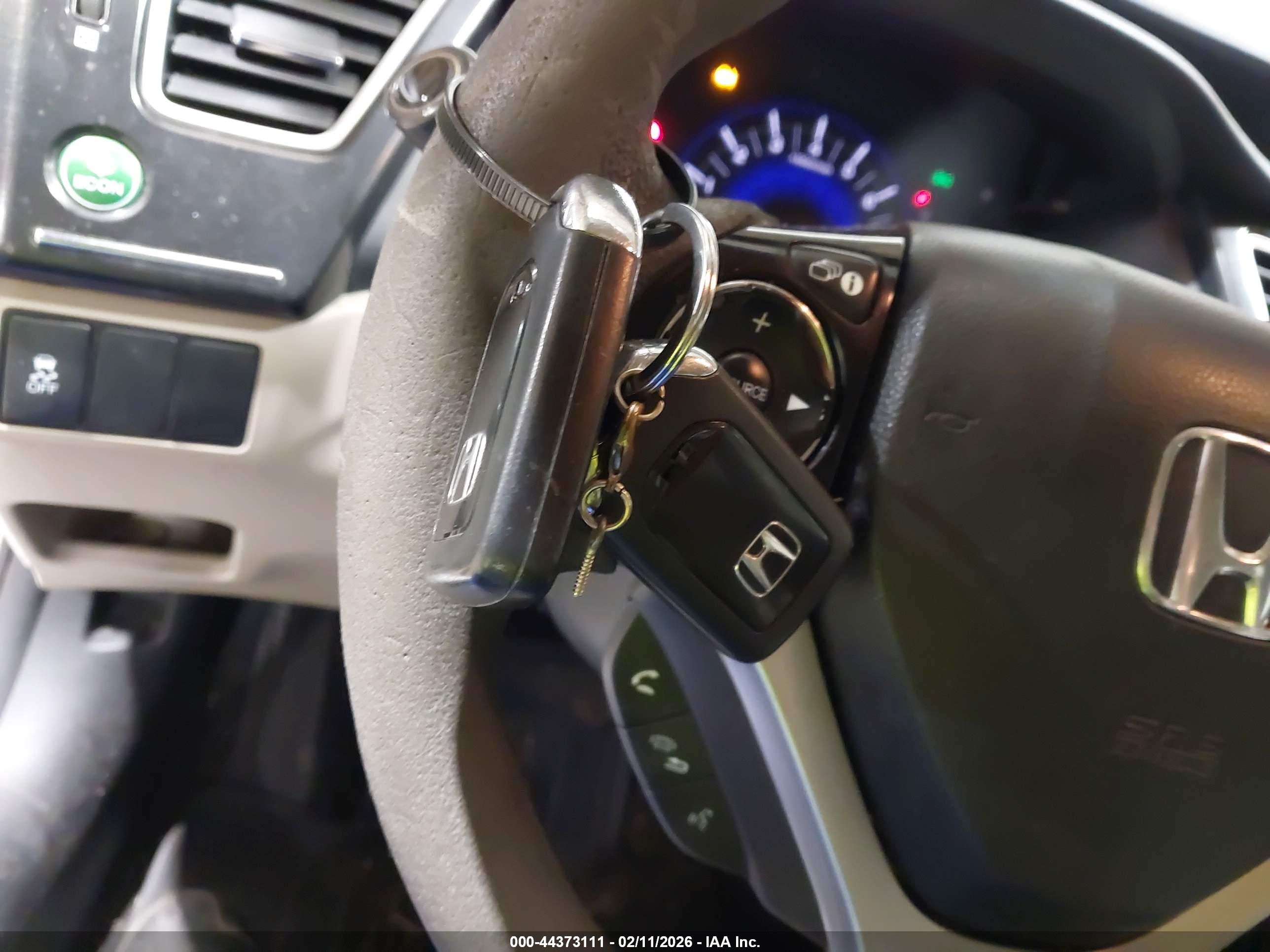 HONDA CIVIC image 11