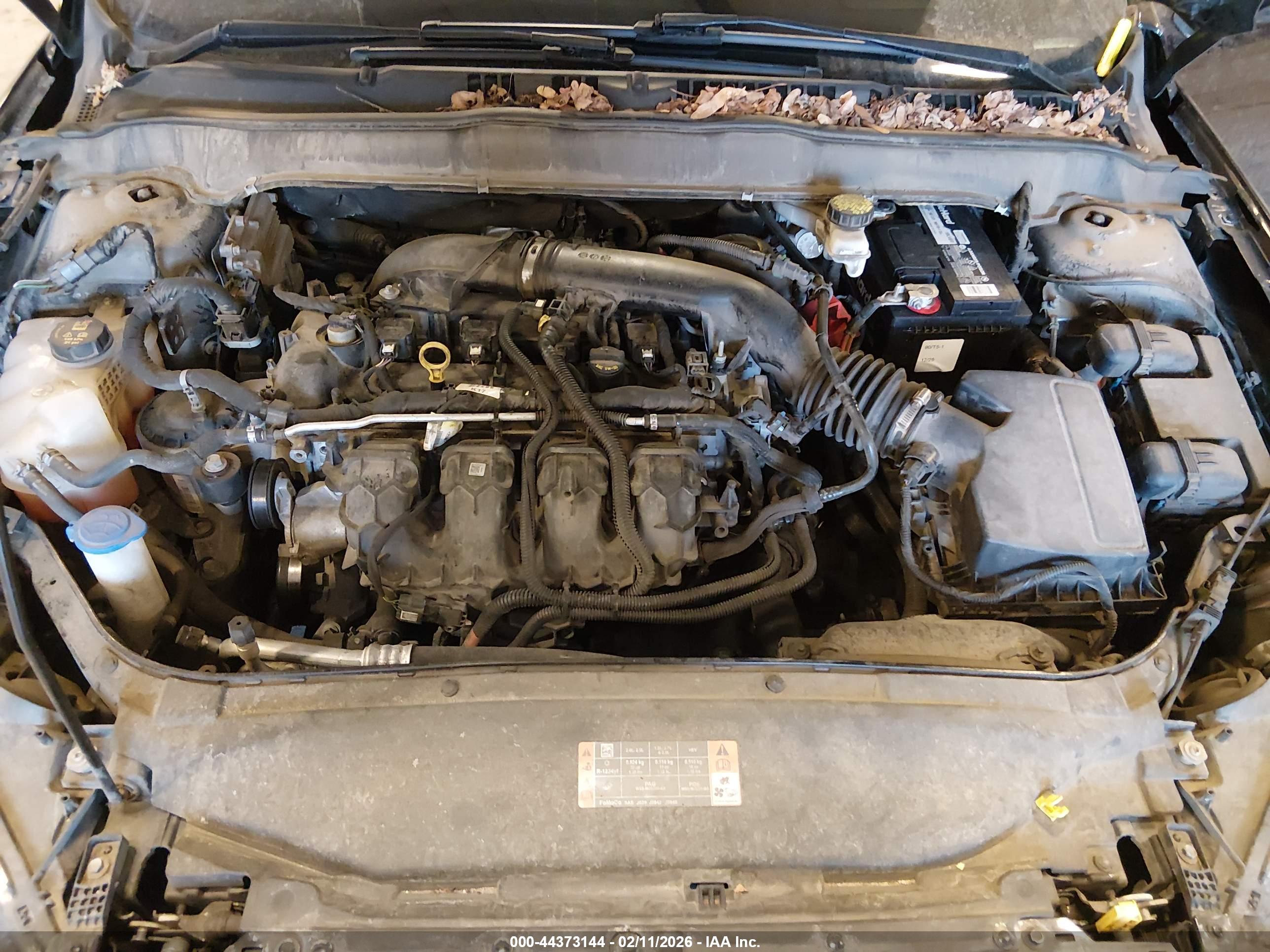 FORD FUSION image 10