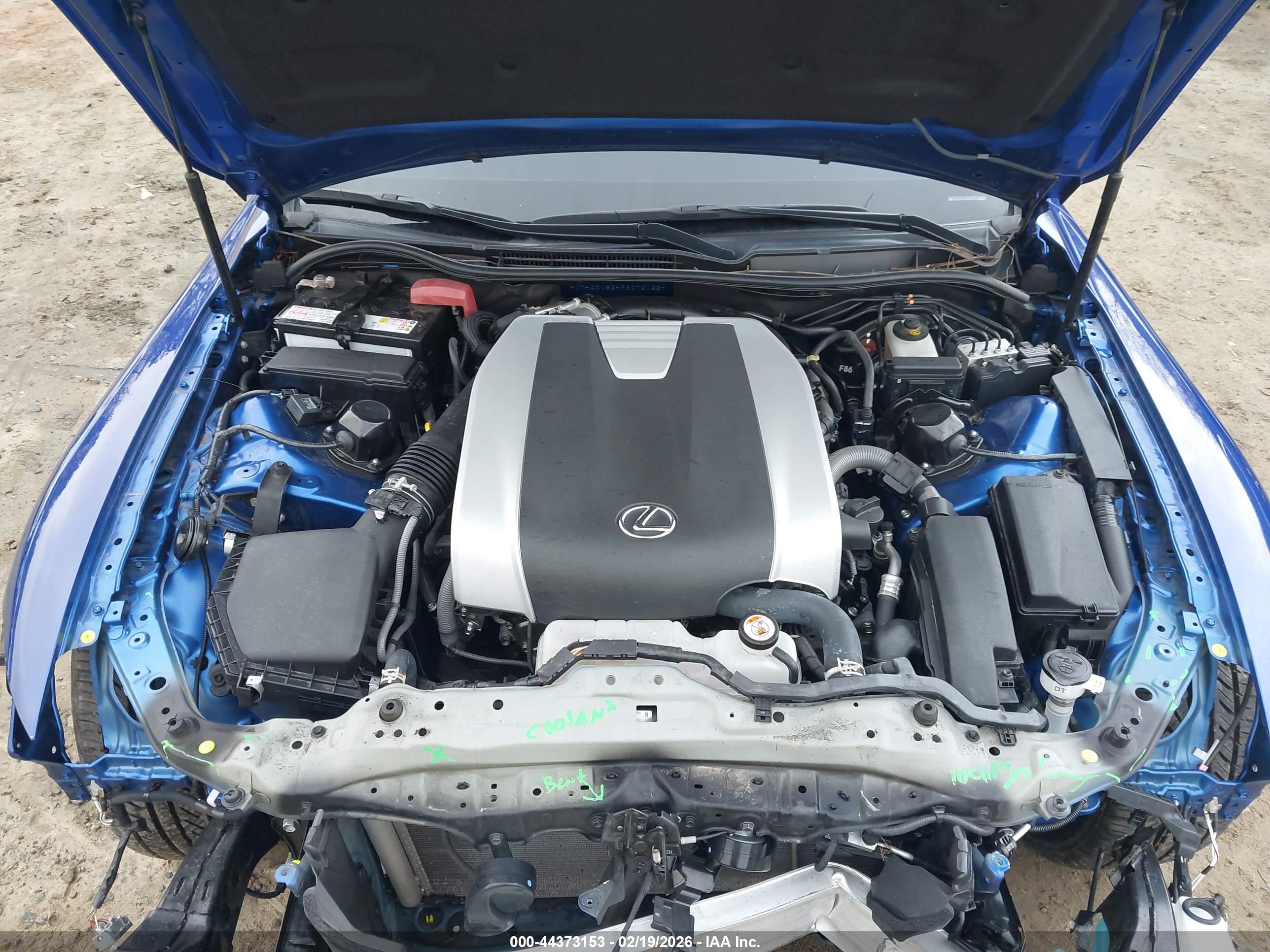 LEXUS IS image 10