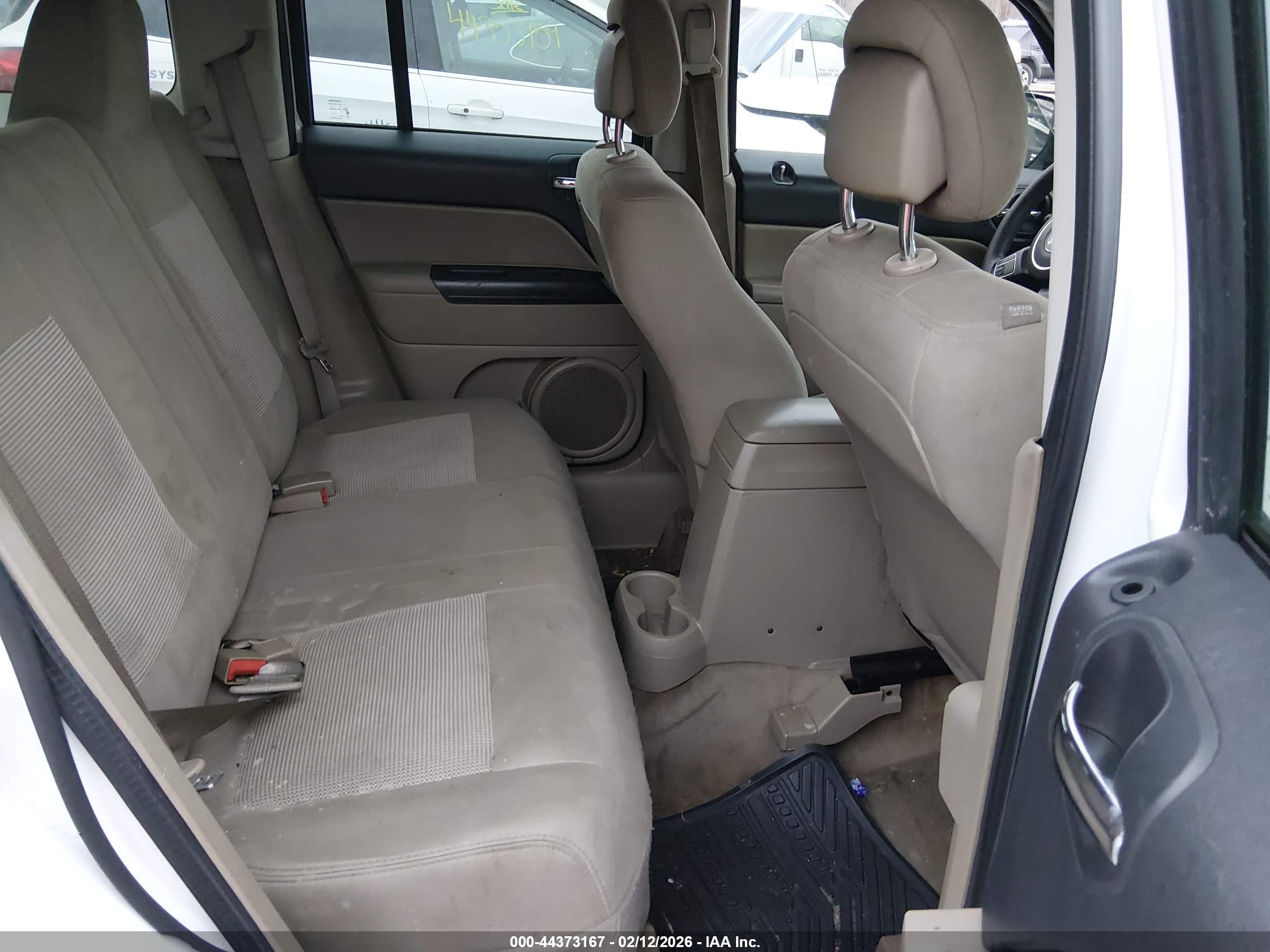 JEEP PATRIOT image 8