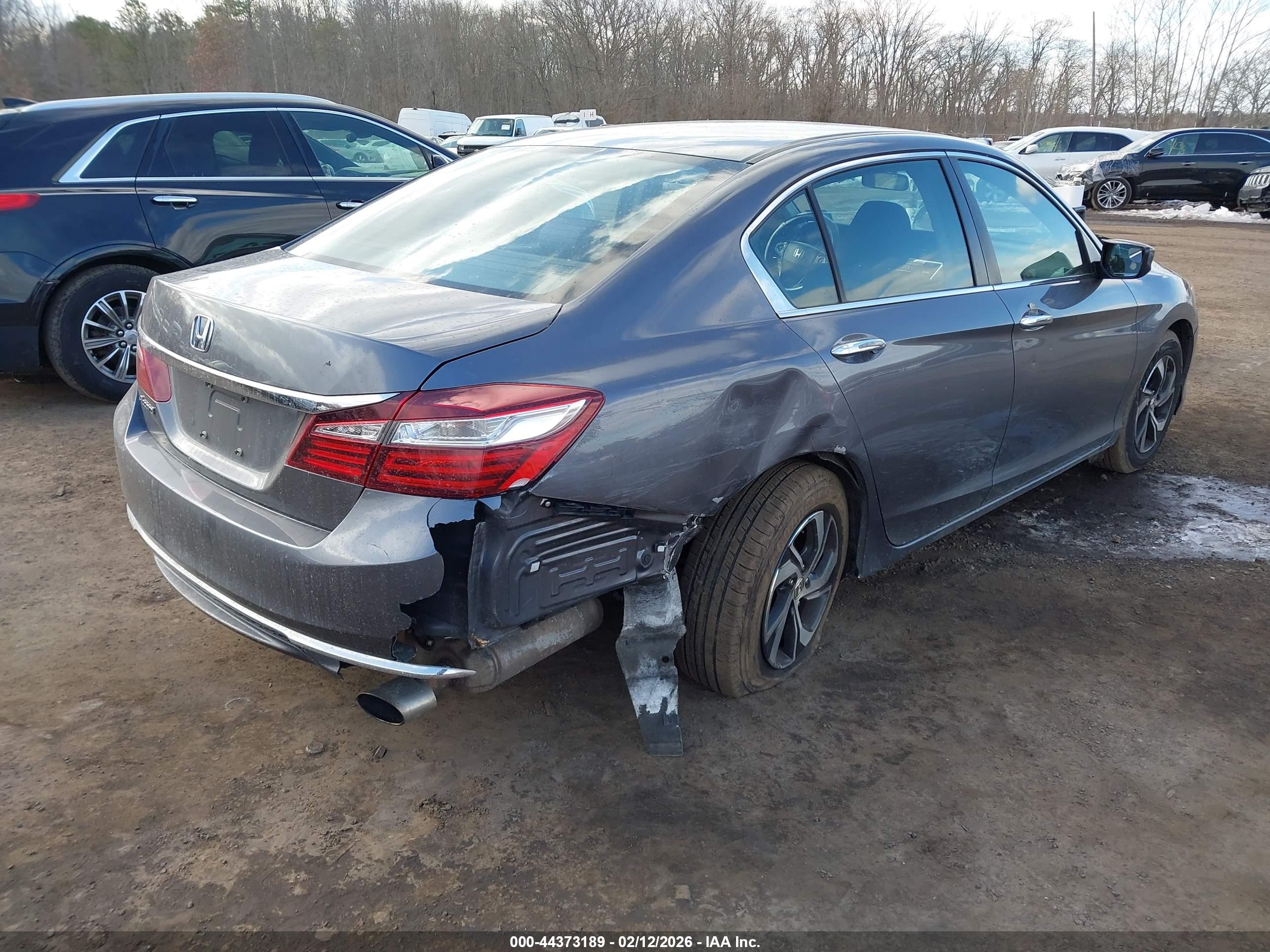HONDA ACCORD image 4