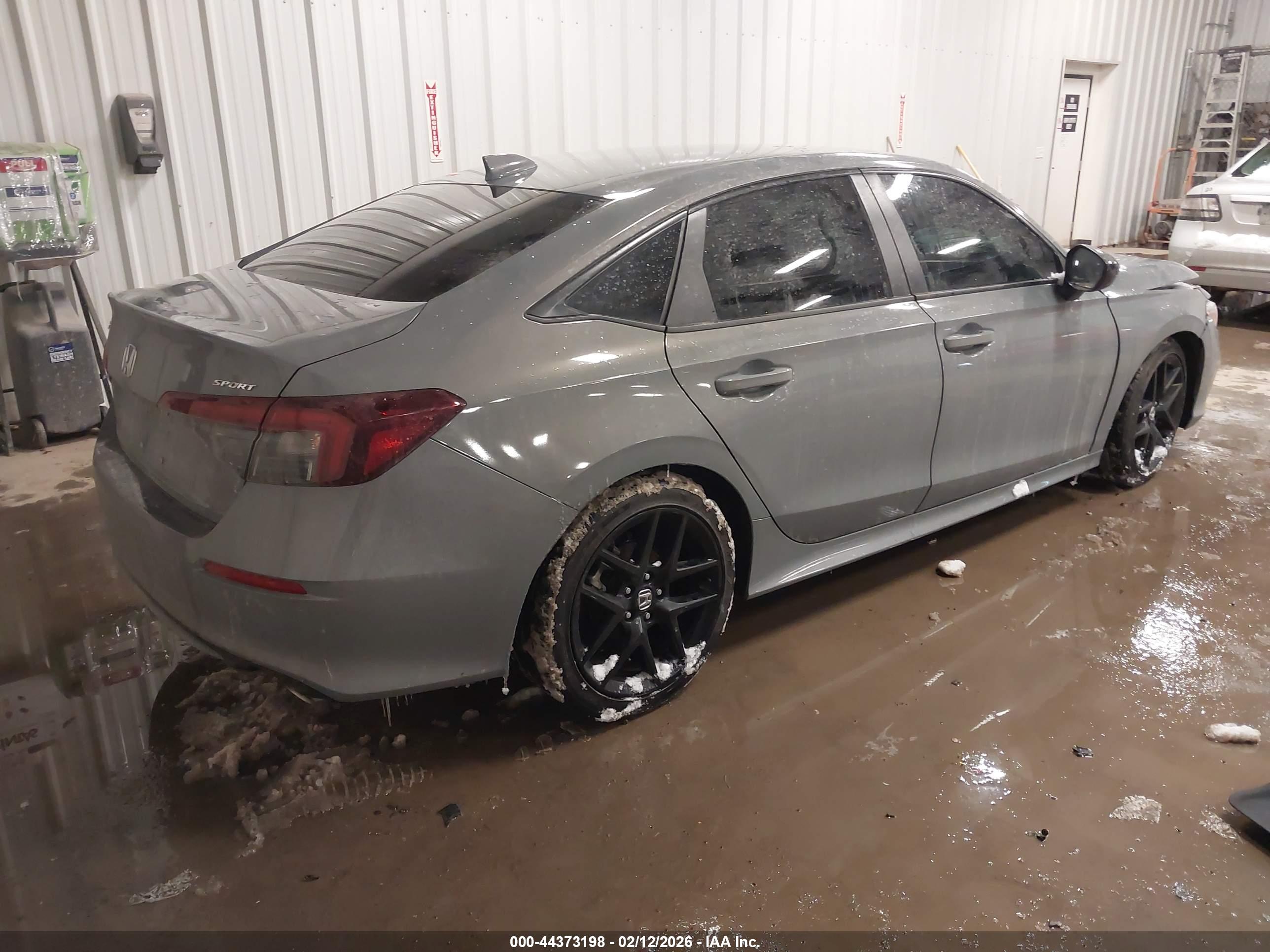 HONDA CIVIC image 4