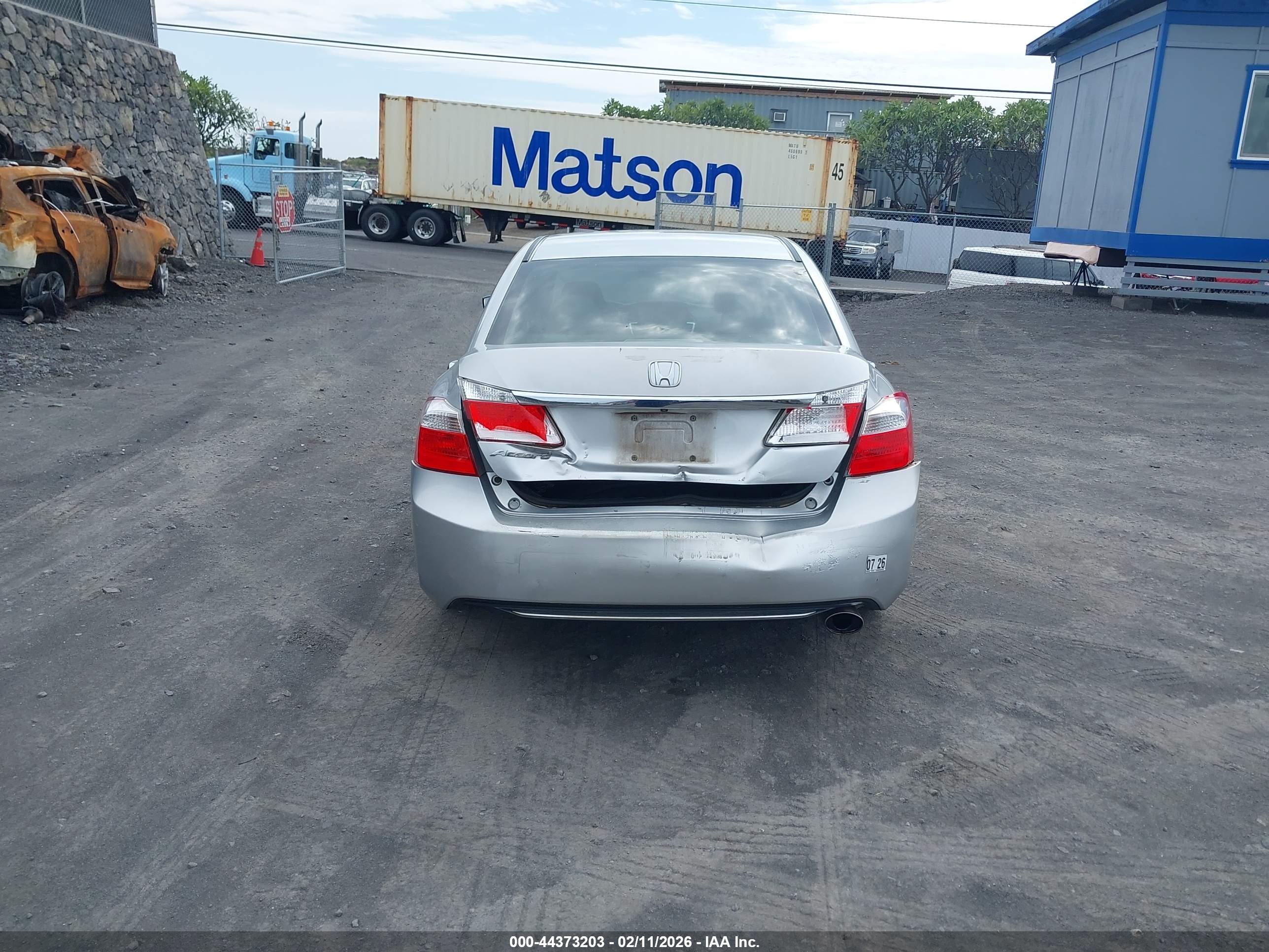 HONDA ACCORD image 6