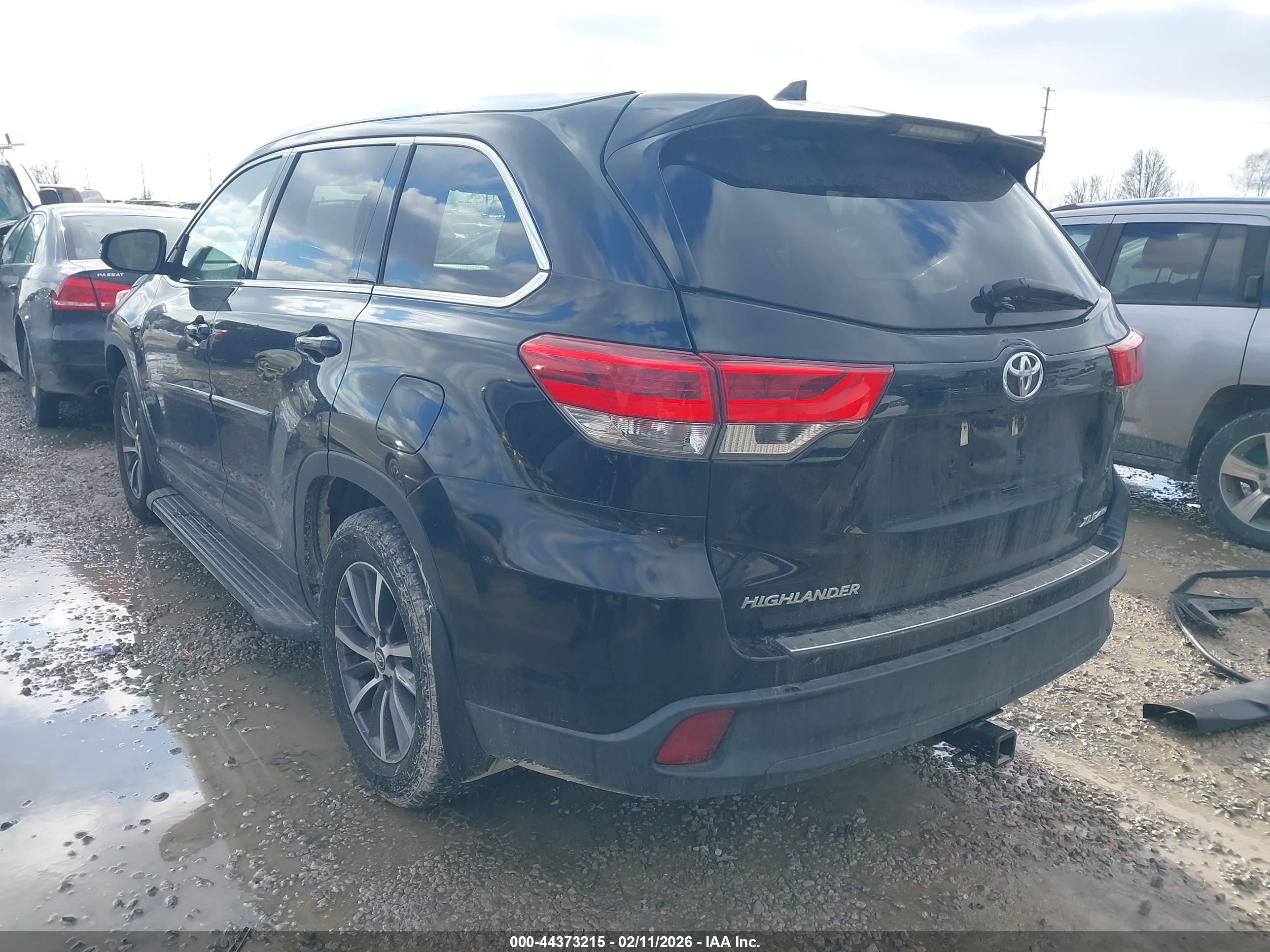 TOYOTA HIGHLANDER image 3