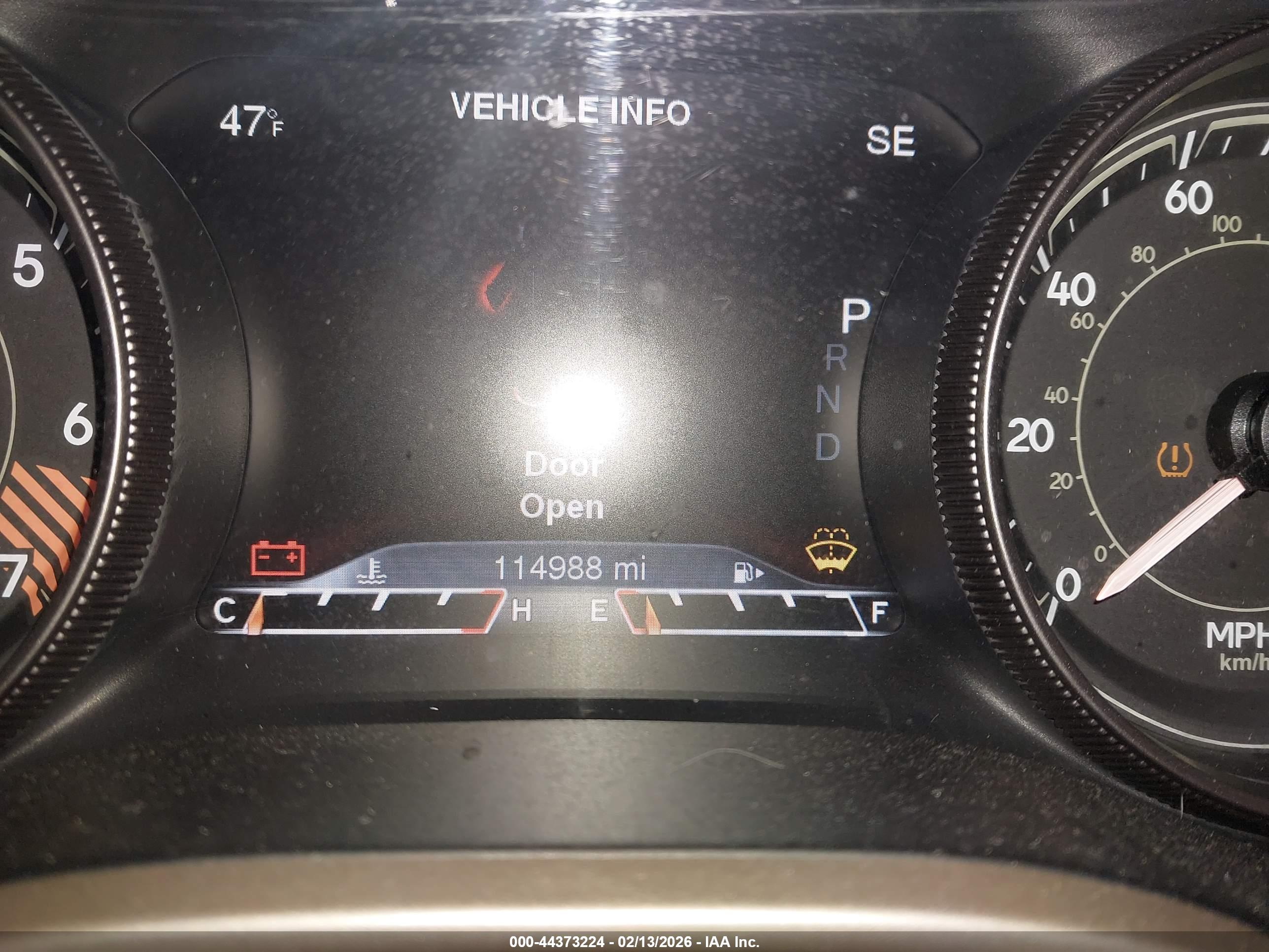 JEEP CHEROKEE image 7