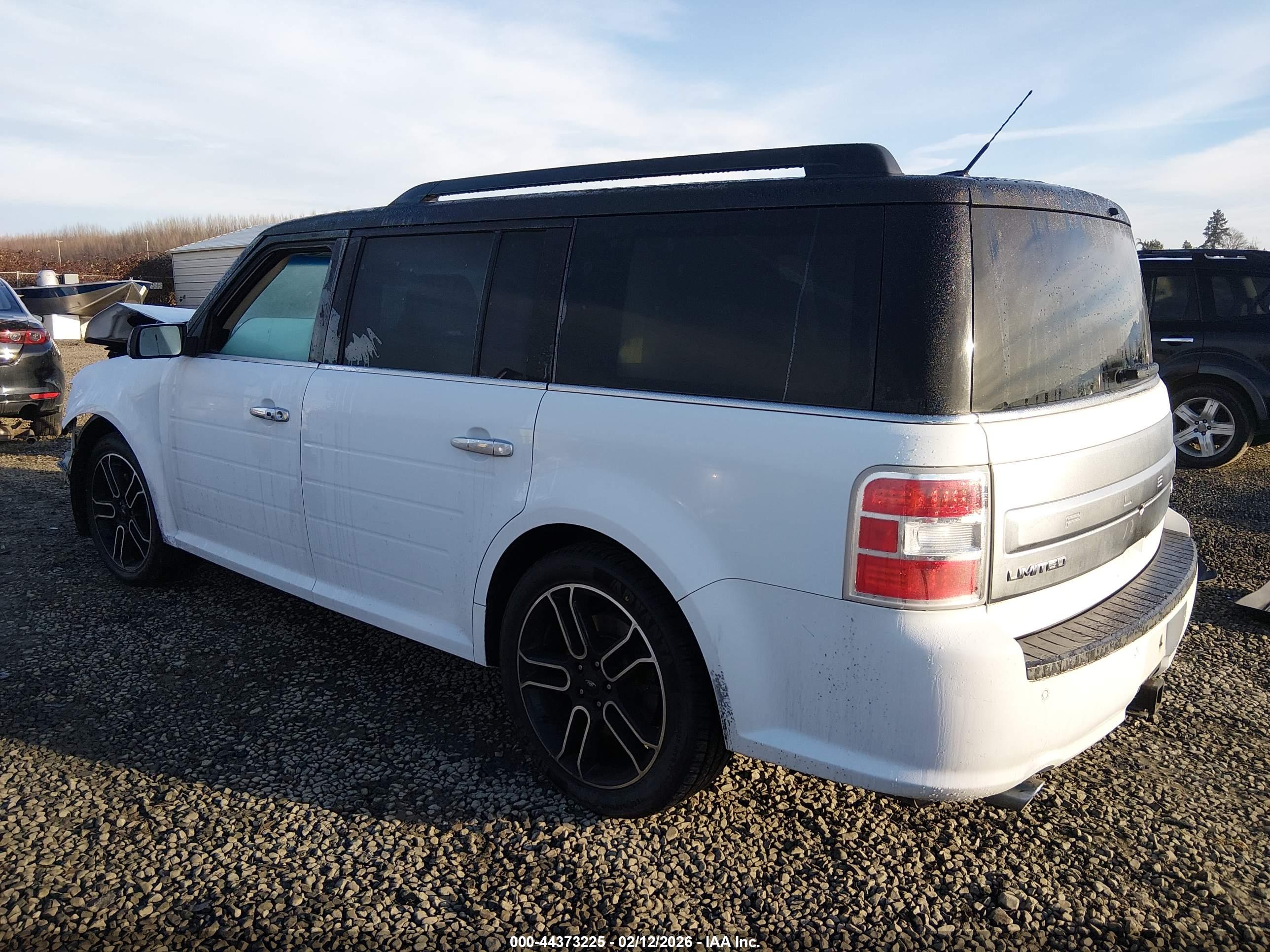 FORD FLEX image 3