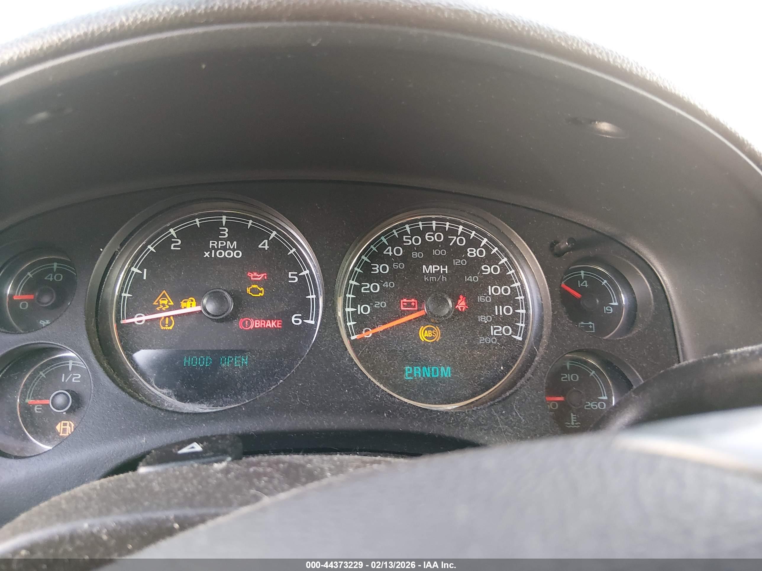 GMC YUKON image 7