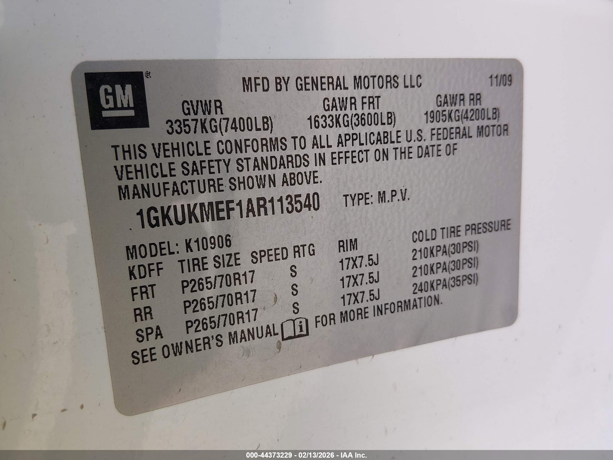 GMC YUKON image 9
