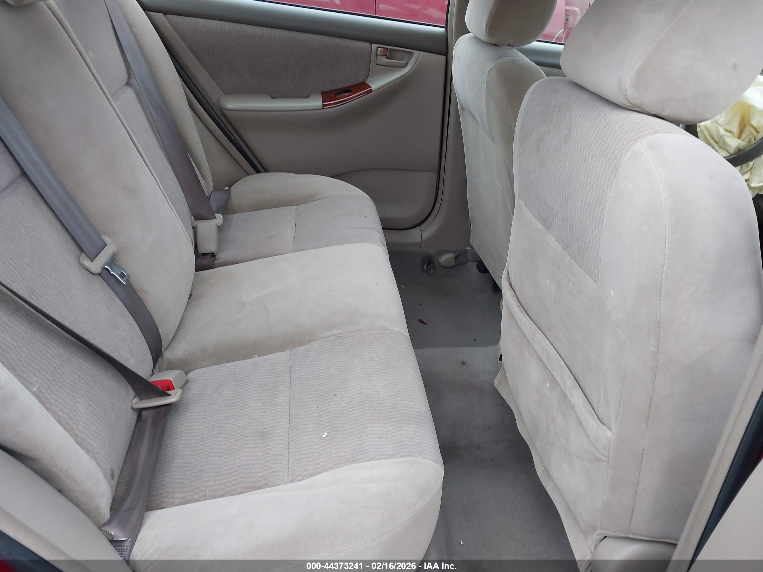 TOYOTA COROLLA image 8