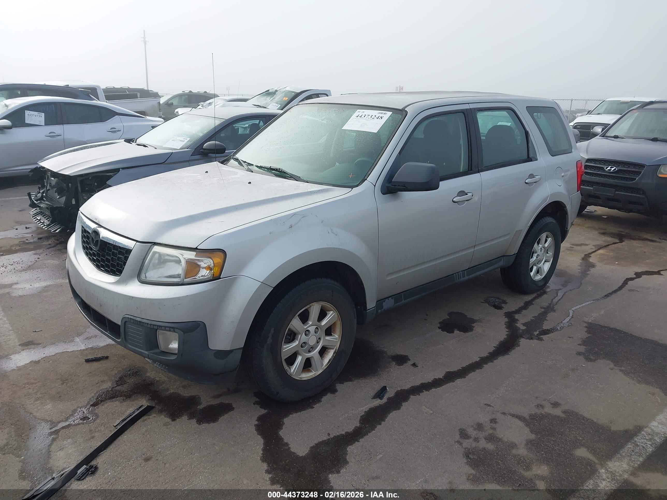 MAZDA TRIBUTE image 2