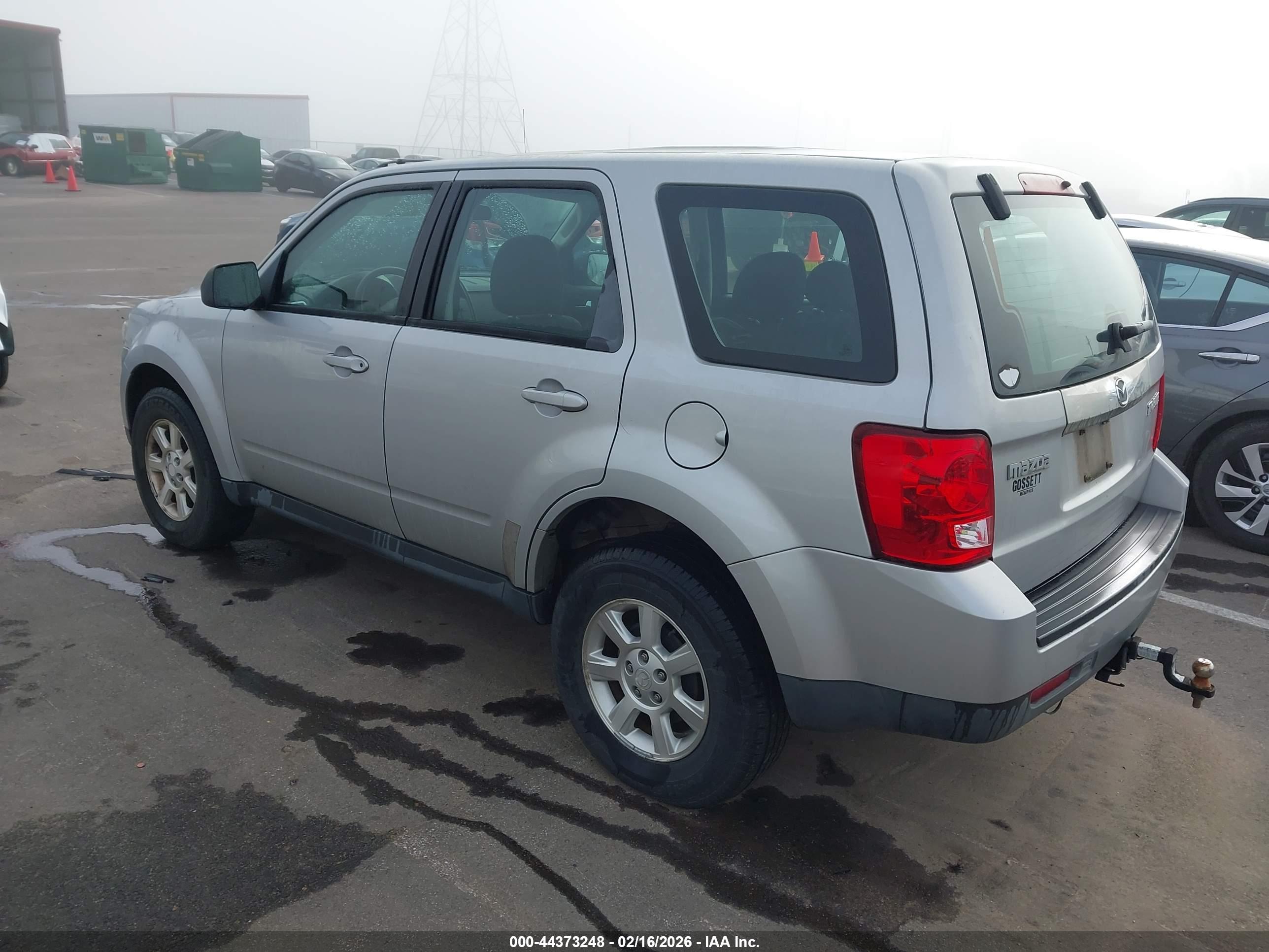MAZDA TRIBUTE image 3