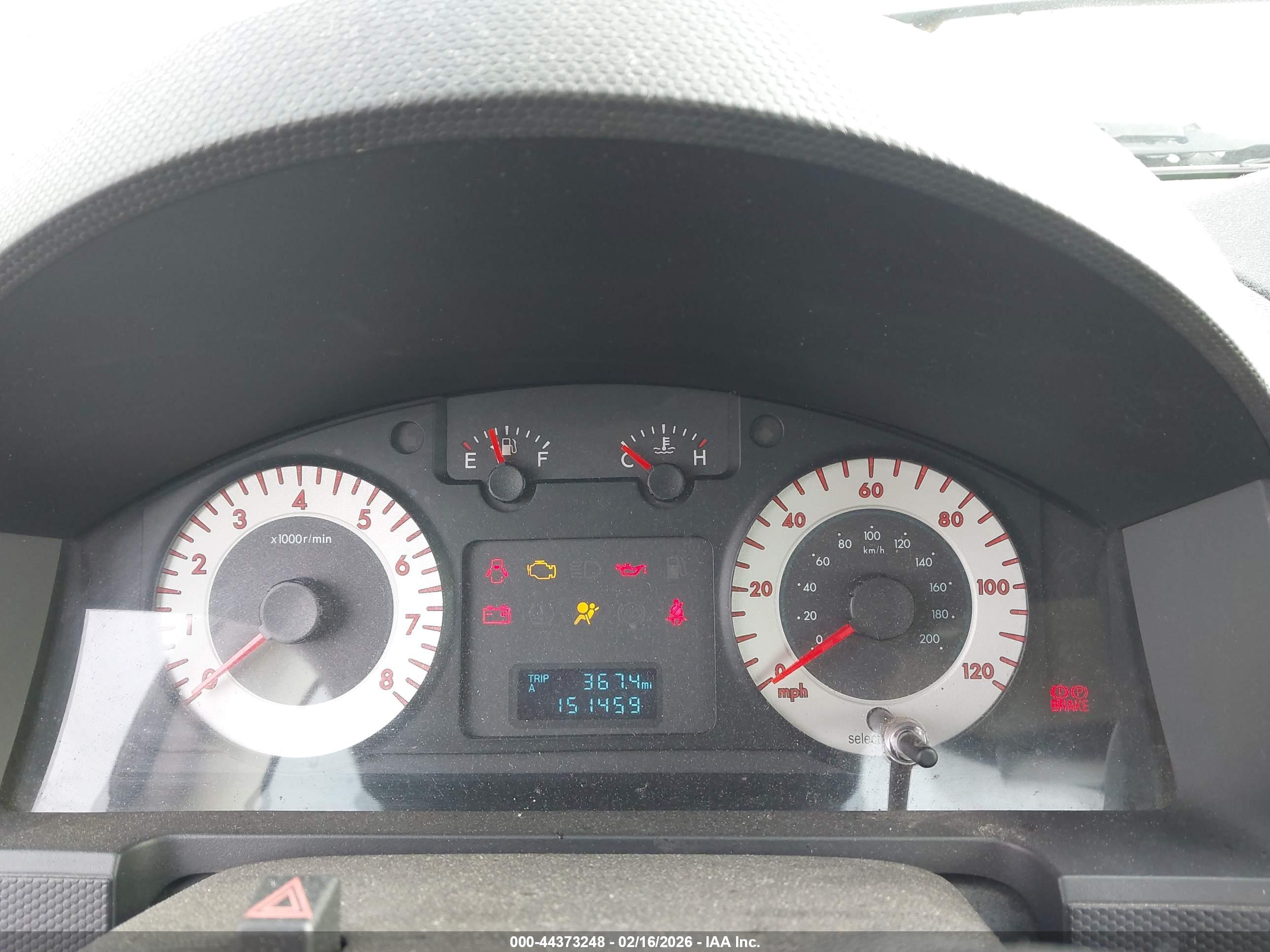 MAZDA TRIBUTE image 7