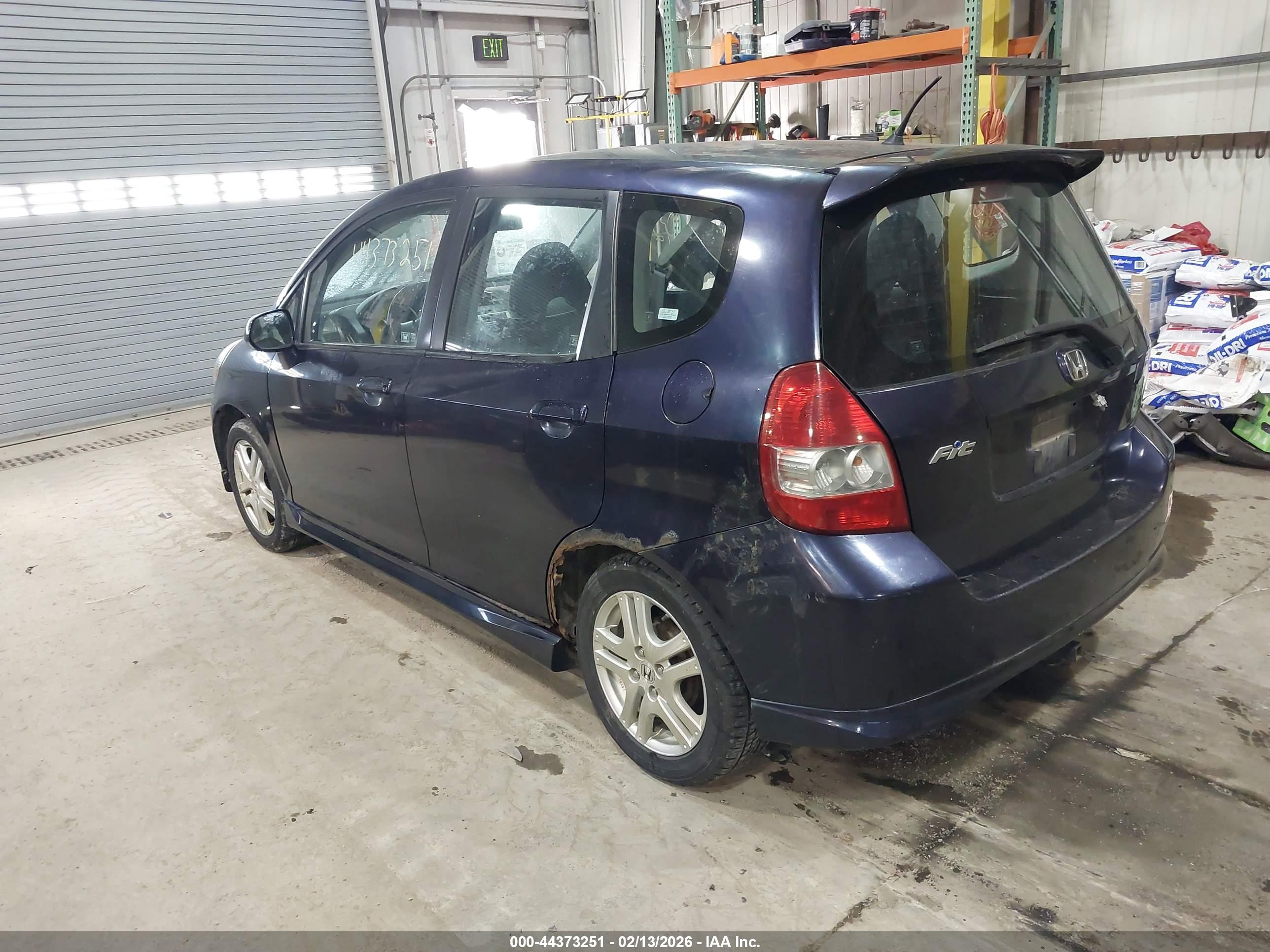 HONDA FIT image 3