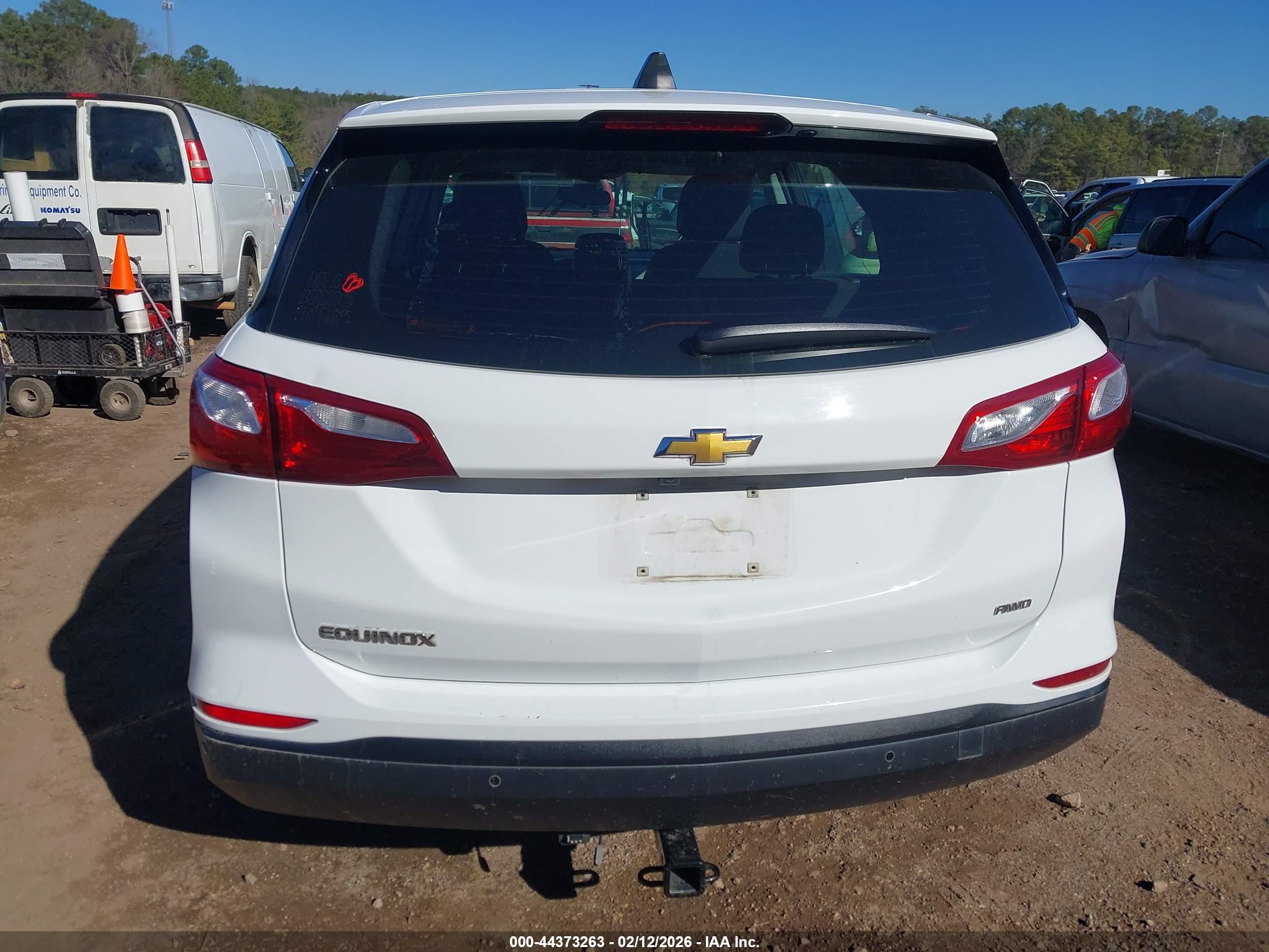 CHEVROLET EQUINOX image 6