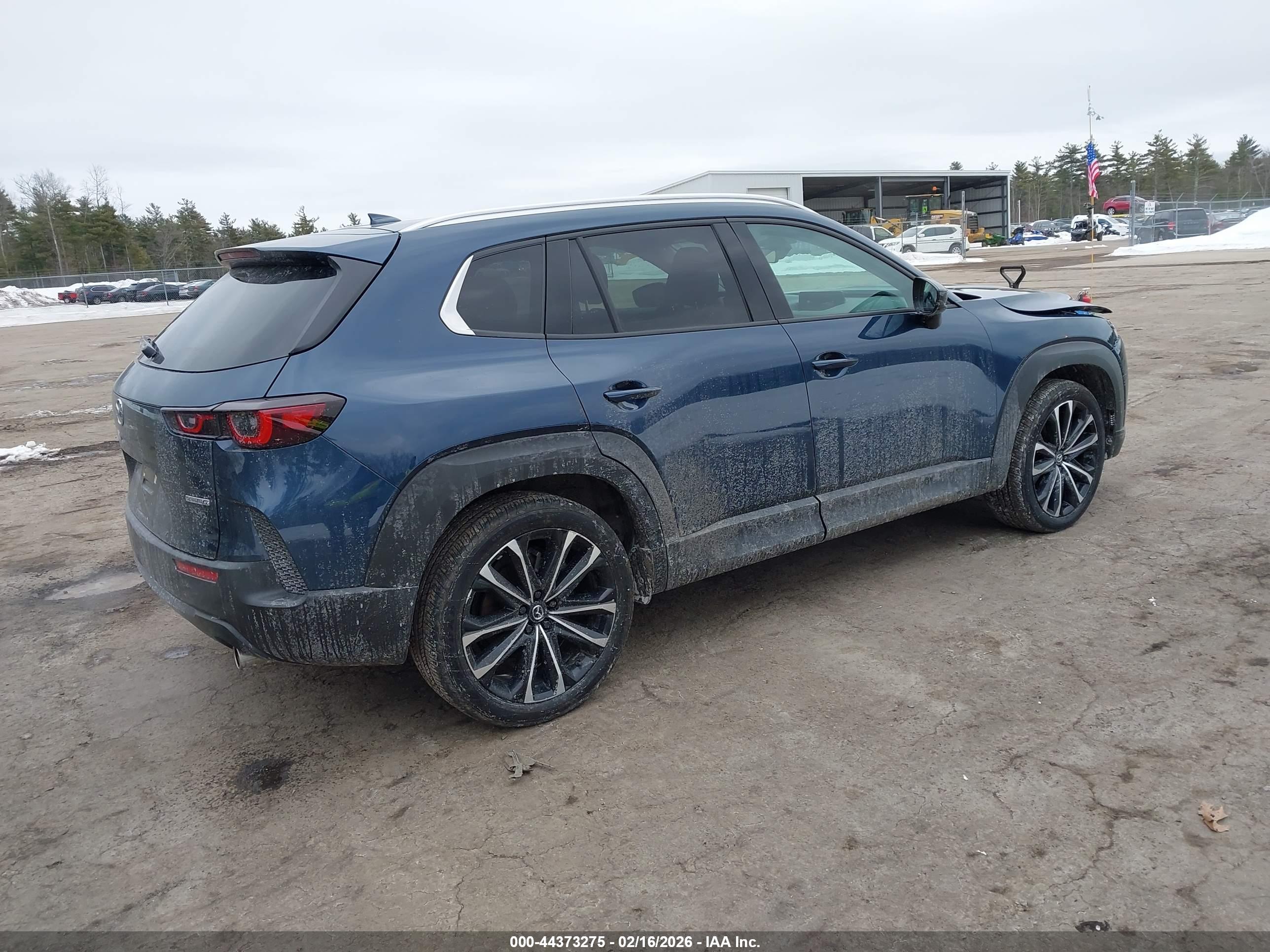 MAZDA CX-50 image 4
