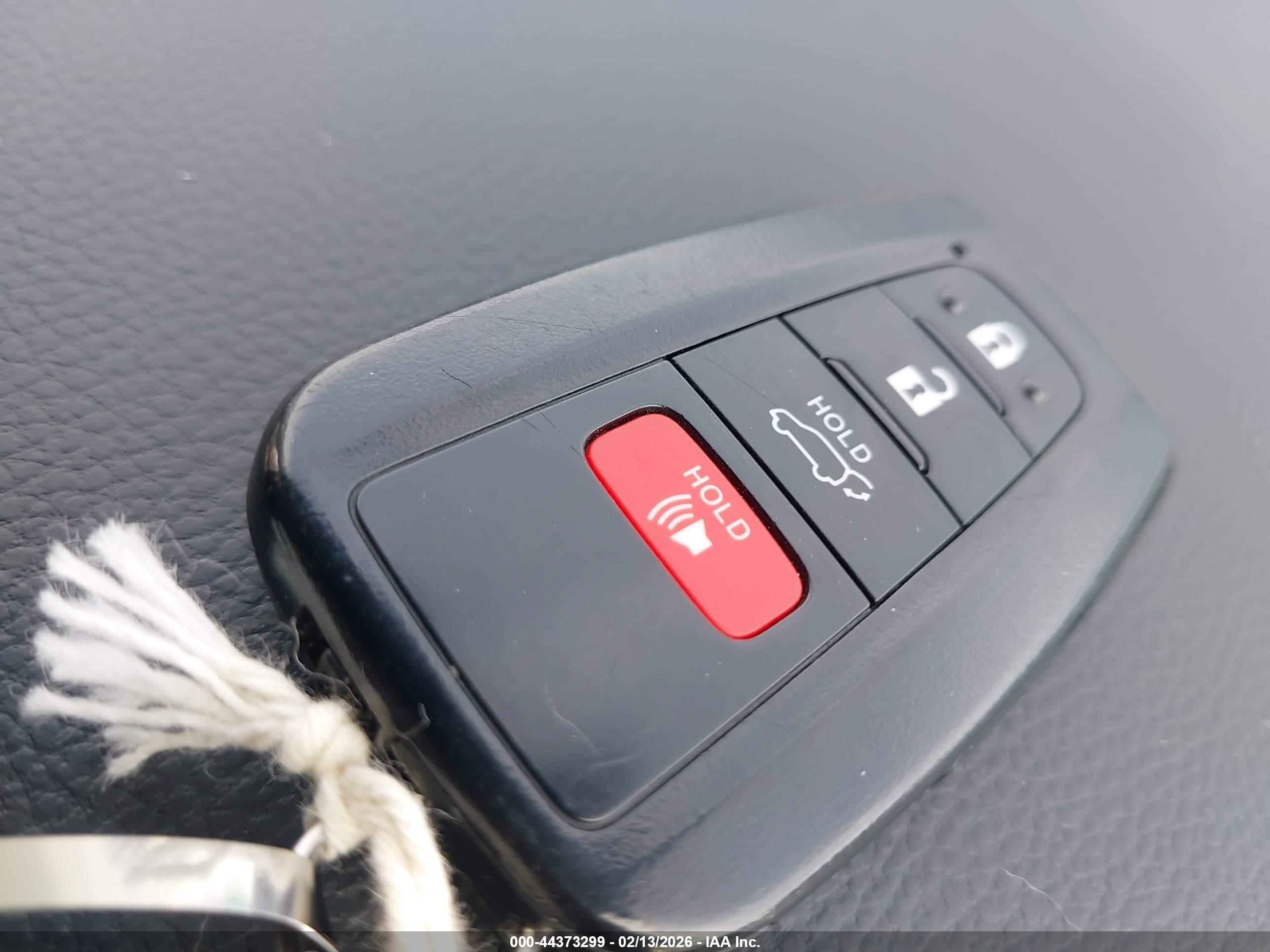 TOYOTA HIGHLANDER image 11