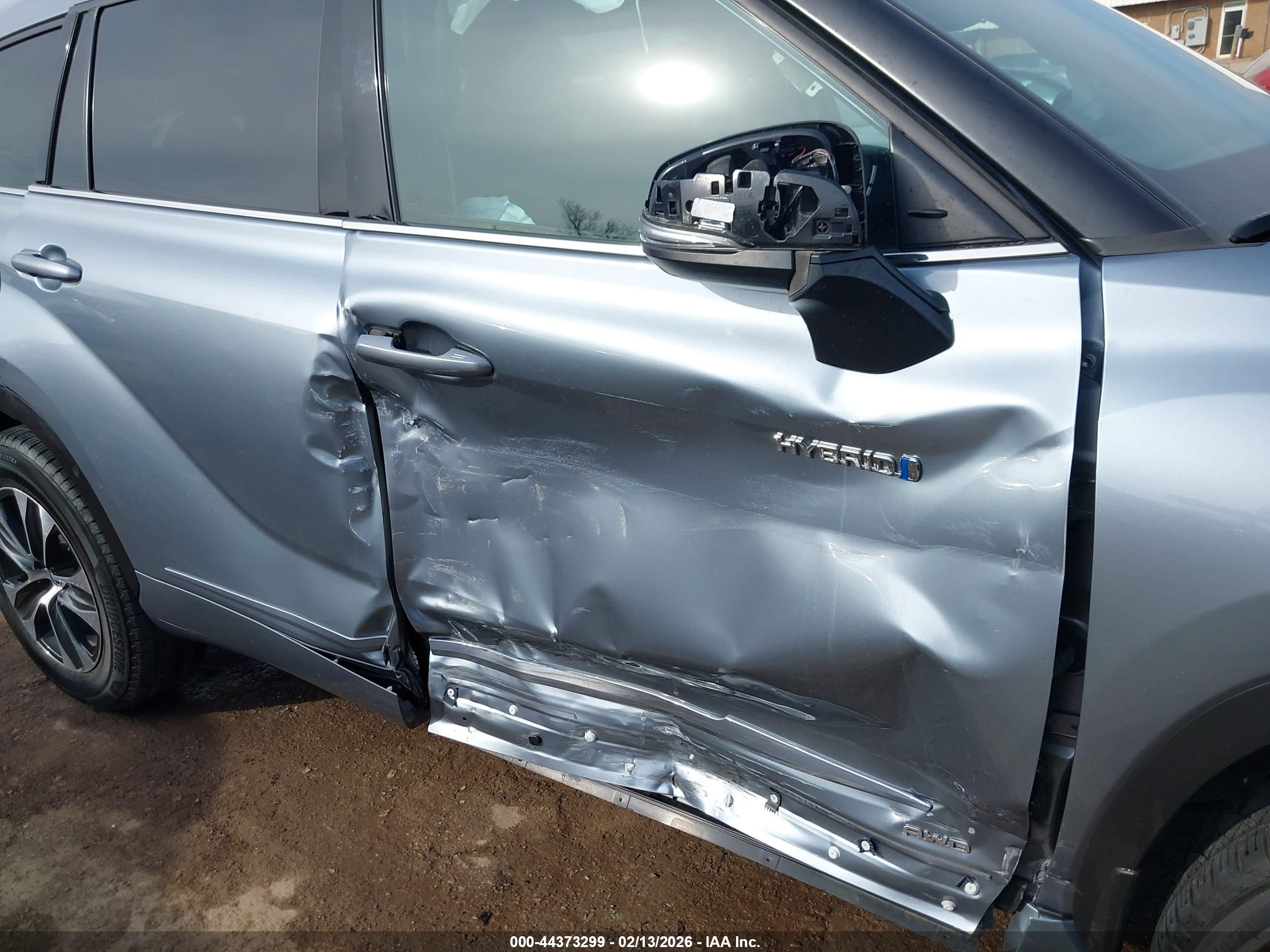 TOYOTA HIGHLANDER image 6