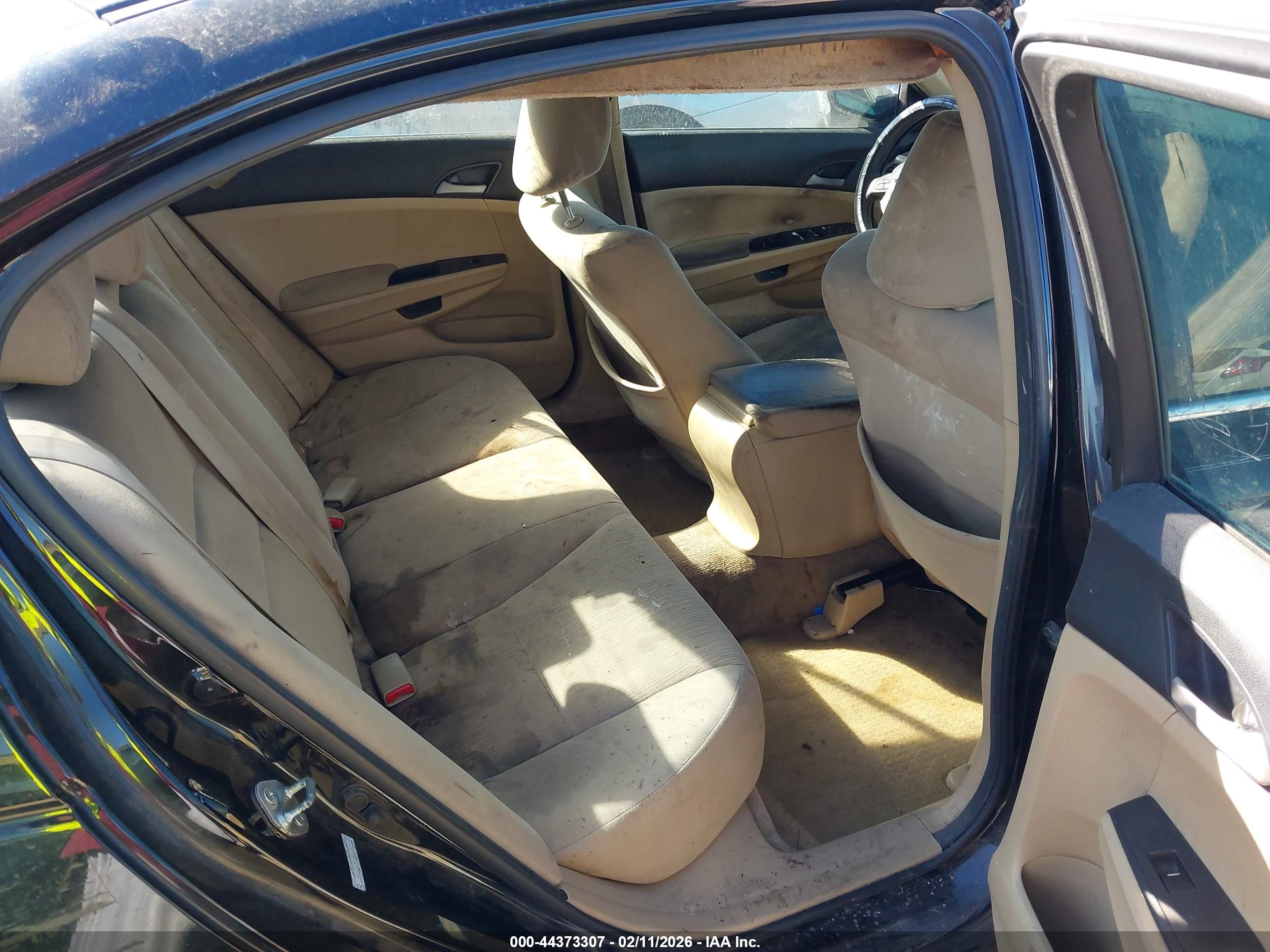HONDA ACCORD image 8
