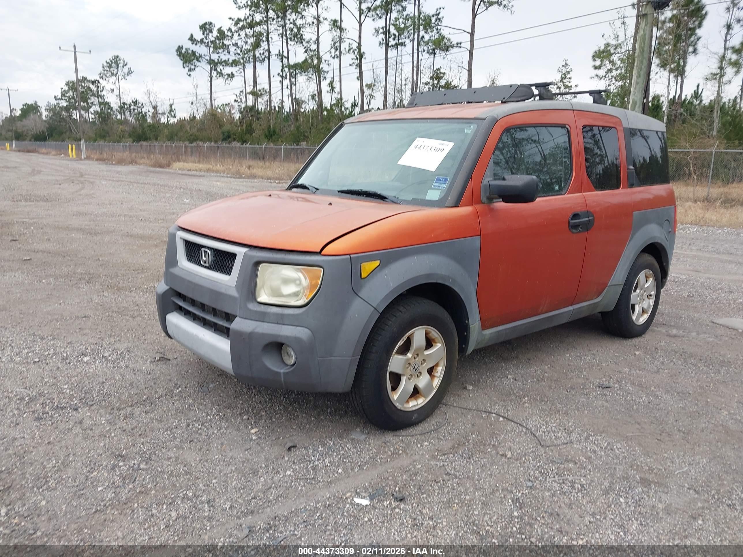 HONDA ELEMENT image 2