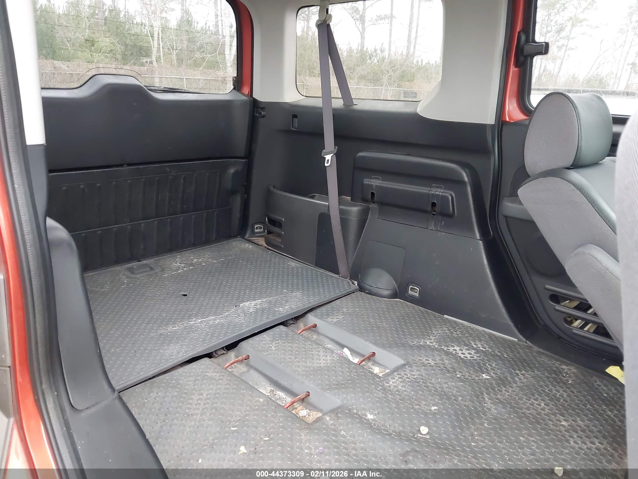 HONDA ELEMENT image 8