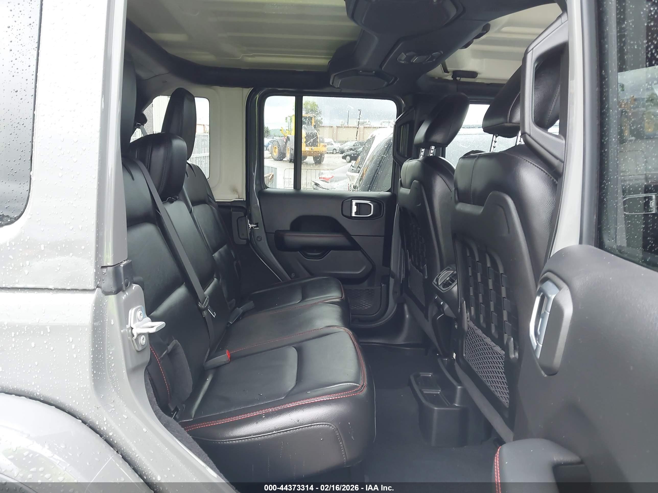 JEEP WRANGLER image 8