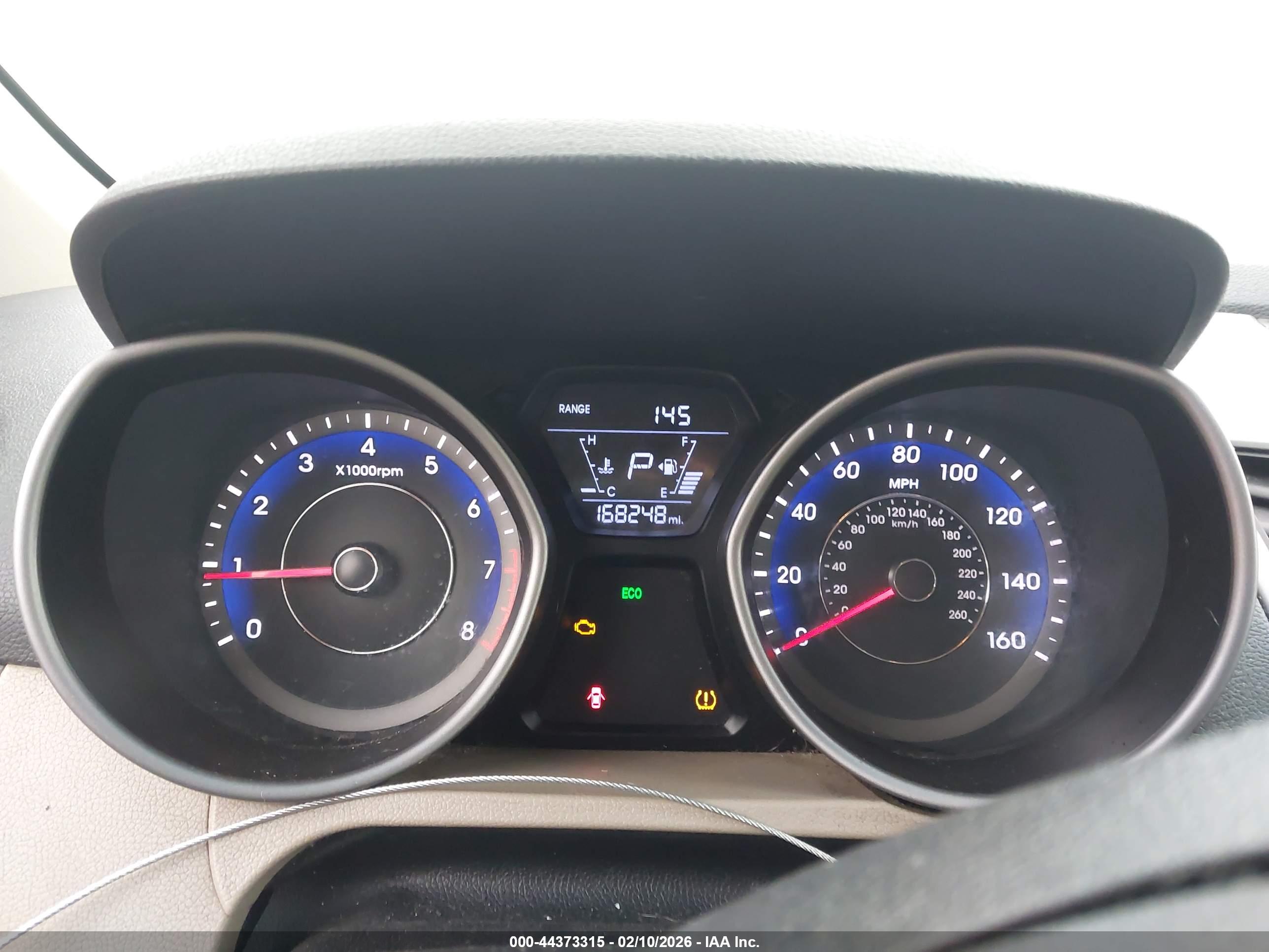 HYUNDAI ELANTRA image 7