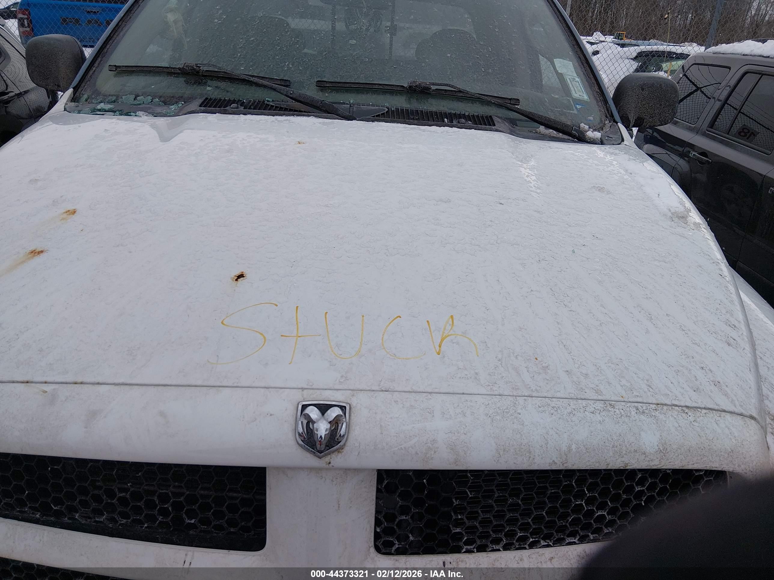 DODGE RAM image 10
