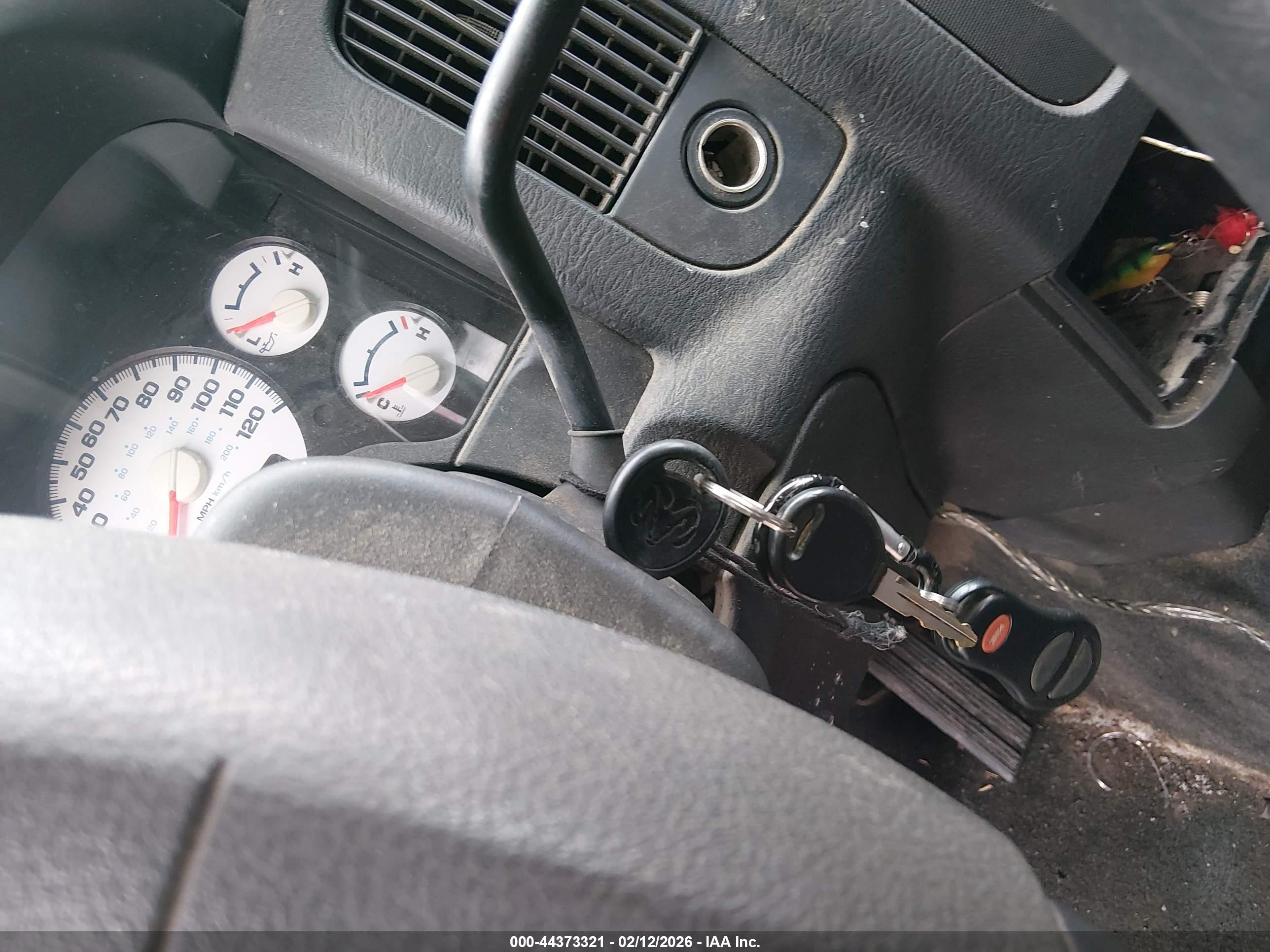 DODGE RAM image 11